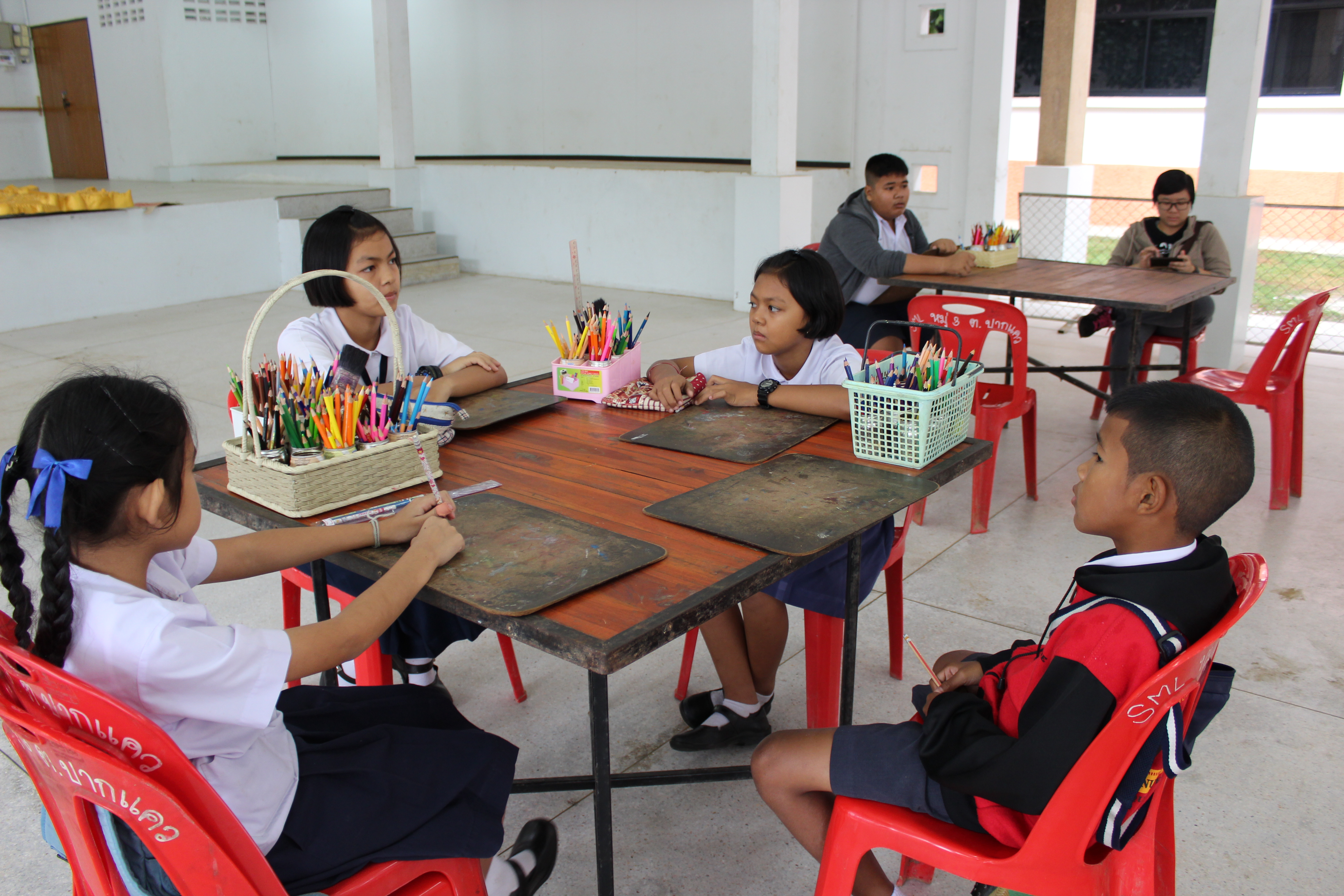 #สุโขทัย ดินแดนแห่งความสุข #จังหวัดสุโขทัยโดยสำนักงานพัฒนาชุมชนจังหวัดสุโขทัย จัดงานมหกรรม “ตามรอยเท้าพ่อ ชุมชนเข้มแข็งด้วยปรัชญาของเศรษฐกิจพอเพียง” วันที่ 11 มกราคม  2560 เวลา 09.00 -12.00 น. การประกวดวาดภาพ (ระดับประถมศึกษา) “พ่อหลวงในดวงใจฉัน” ณ ศาลาอเ