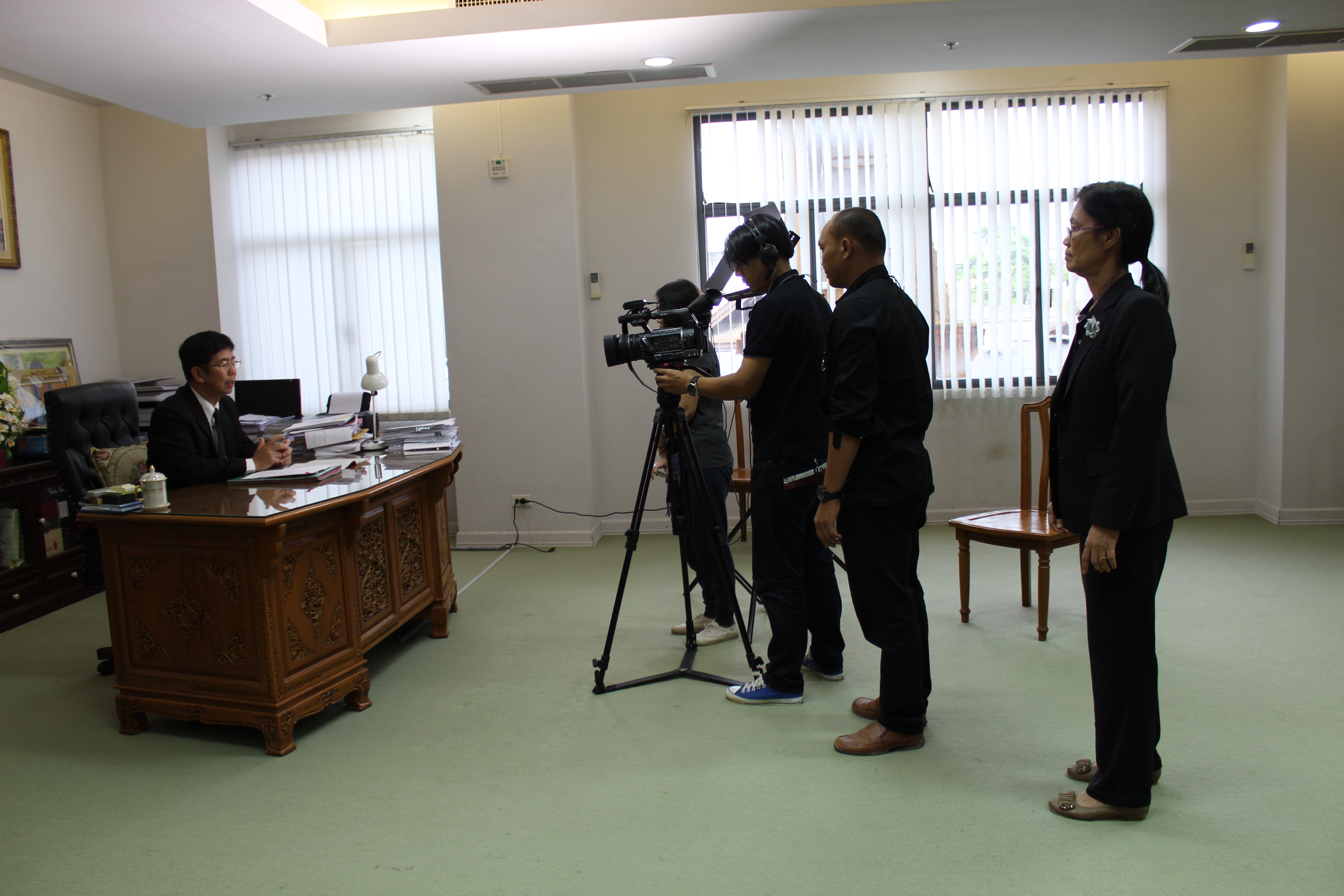 #สุโขทัย ดินแดนแห่งความสุข #วันที่12 มกราคม  2560 นายสุวิน  พึ่งเงิน  พัฒนาการจังหวัดสุโขทัย มอบหมายให้นางสาวกฤษณา  กันทะสา หัวหน้ากลุ่มงานสารสนเทศการพัฒนาชุมชน นางสาวศรันยา  วัฒนธงทอง นักวิชาการพัฒนาชุมชนชำนาญการ นางอโณทัย  แก้วกิ่ง นักวิชาการพัฒนาชุมชน