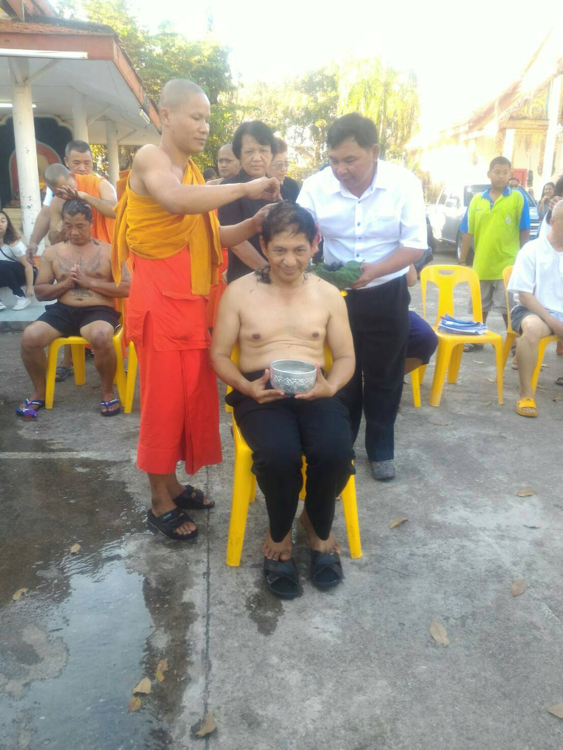 #สุโขทัย ดินแดนแห่งความสุข #วันที่ 15  มกราคม  2560  นายสุวิน  พึ่งเงิน  พัฒนาการจังหวัดสุโขทัย ได้เข้าร่วมโครงการอุปสมบทถวายเป็นพระราชกุศลแด่พระบาทสมเด็จพระปรมินทรมหาภูมิพลอดุลยเดช ครบกำหนดสตมวาร(100วัน)ระหว่างวันที่ 15 -25มกราคม  2560 ณ วัดไทยชุมพล  อำ