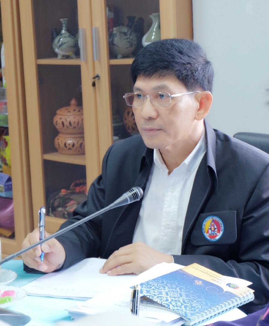 #สุโขทัย ดินแดนแห่งความสุข#  เปิดแล้ว “ตลาดนัดชุมชนไทยช่วยไทย คนไทยยิ้มได้” อย่างยิ่งใหญ่ ณ บริเวณหน้าจวนผู้ว่าราชการจังหวัดสุโขทัย ถนนคนเดิน ริมน้ำยม อ.เมืองสุโขทัย จ.สุโขทัย