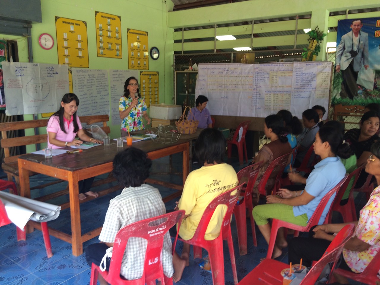 #สุโขทัย ดินแดนแห่งความสุข# นายปิติ แก้วสลับสี ผู้ว่าราชการจังหวัดสุโขทัย มอบทุนอุปการะเด็กกองทุนพัฒนาเด็กชนบท ในพระราชูปถัมภ์สมเด็จพระเทพรัตนราชสุดาฯ สยามบรมราชกุมารี ให้กับนายอำเภอทุกอำเภอ เพื่อนำไปมอบเป็นทุนช่วยเหลือเด็กยากจนและด้อยโอกาสของแต่ละอำเภอ