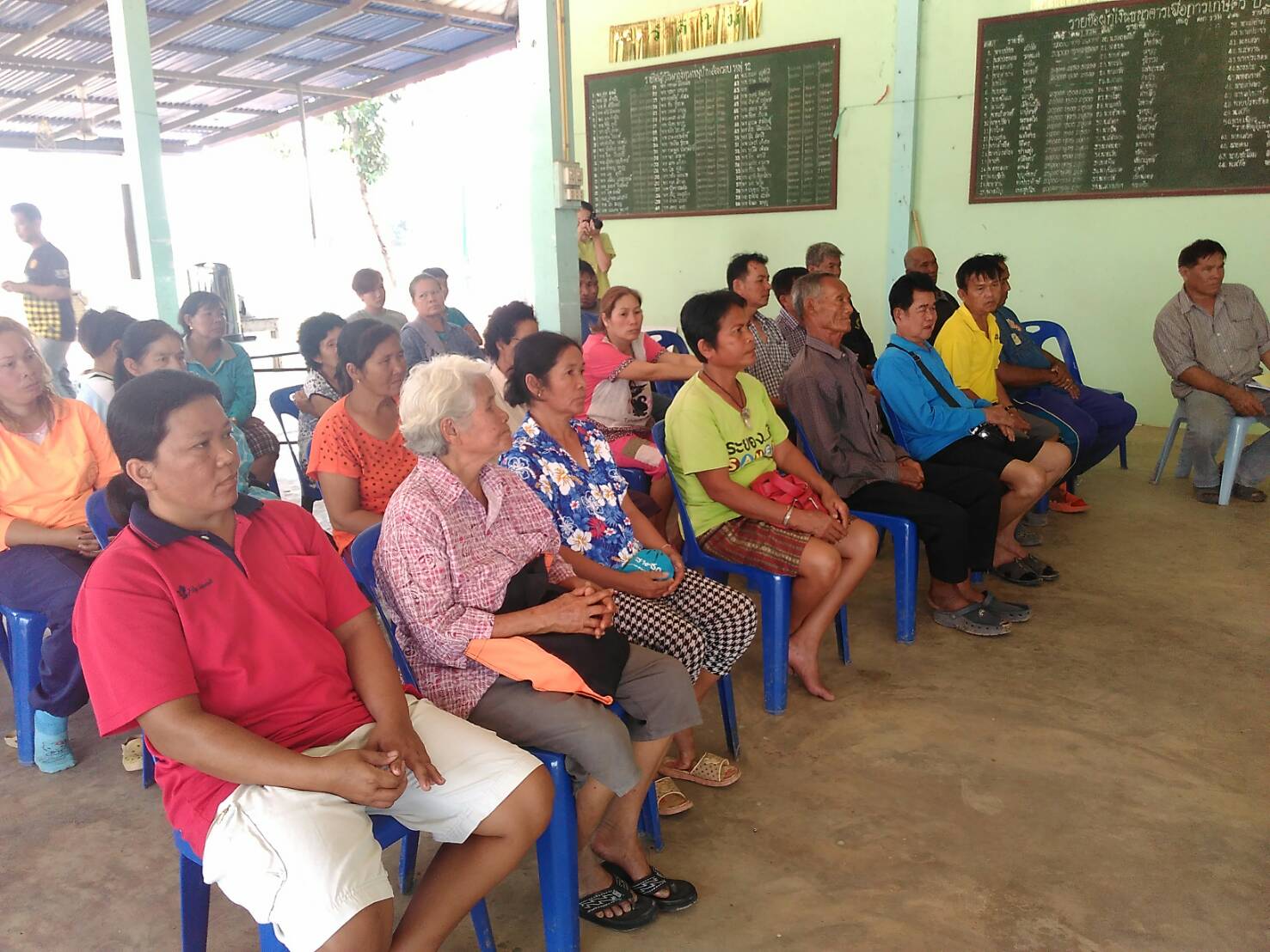 #สุโขทัย ดินแดนแห่งความสุข# บันทึกเทปสัมภาษณ์รายการ เล่าเรื่องเมืองพ่อขุน เพื่อประชาสัมพันธ์ การคัดสรรสุดยอดหนึ่งตำบล หนึ่งผลิตภัณฑ์ไทย ปี พ.ศ.2559 (OTOP Product Champion : OPC) โดยจะออกอากาศใน วันที่ 29 เมษายน 2559 เวลา 06.10 น. ทางสถานีวิทยุกระจายเสียง