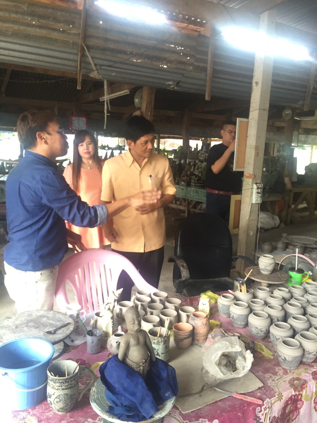 #สุโขทัย ดินแดนแห่งความสุข# ร่วมเป็นคณะกรรมการคัดเลือกหมู่บ้านดีเด่น (บ้านสวย เมืองสุข) ประจำปี 2559 ณ บ้านสามหลัง ม.6 ต.เขาแก้วศรีสมบูรณ์ อ.ทุ่งเสลี่ยม จ.สุโขทัย