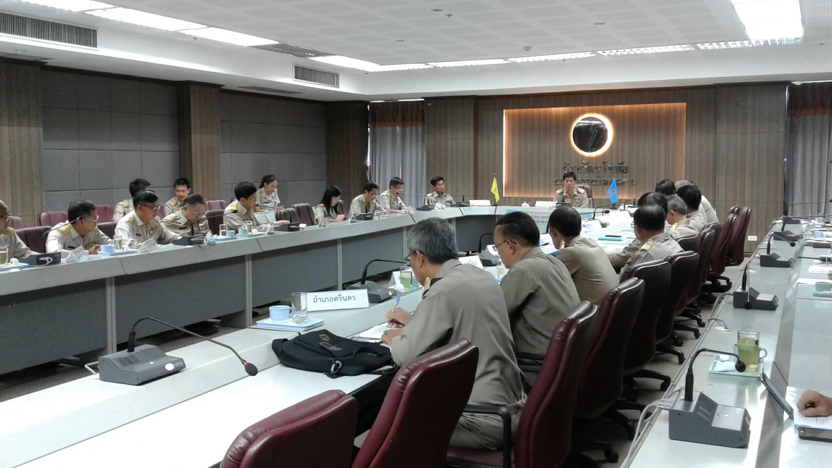 #สุโขทัย ดินแดนแห่งความสุข#นายสุวิน  พึ่งเงิน  พัฒนาการจังหวัดสุโขทัยเข้าประชุมหัวหน้าส่วนราชการ สังกัดกระทรวงมหาดไทย ณ ห้องประชุมศรีนคร ศาลากลางจังหวัดสุโขทัย ชั้น 3