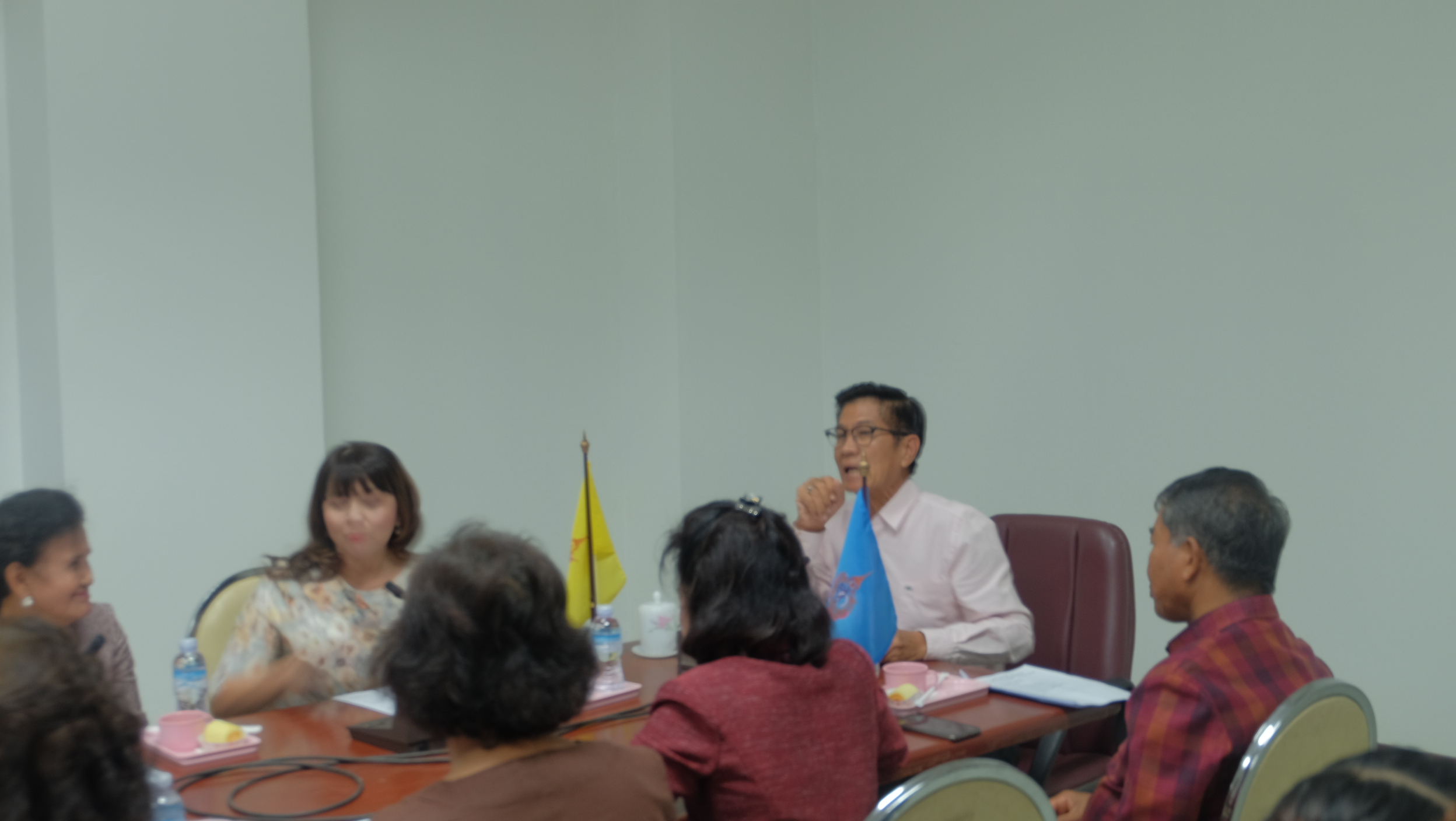 #สุโขทัย ดินแดนแห่งความสุข#วันที่ 30 กันยายน  2559 นายสุวิน  พึ่งเงิน  พัฒนาการจังหวัดสุโขทัย เข้าประชุมการจัดงาน กาลาร์ดิเนอร์ “ราตรีสานสายใยผ้า สานคุณค่าสตรีศรีสุโขทัย” ณ ห้องประชุมศรีสัชนาลัย ชั้น 5 ศาลากลางจังหวัดสุโขทัย โดยมีนายรณชัย จิตรวิเศษ รองผู้