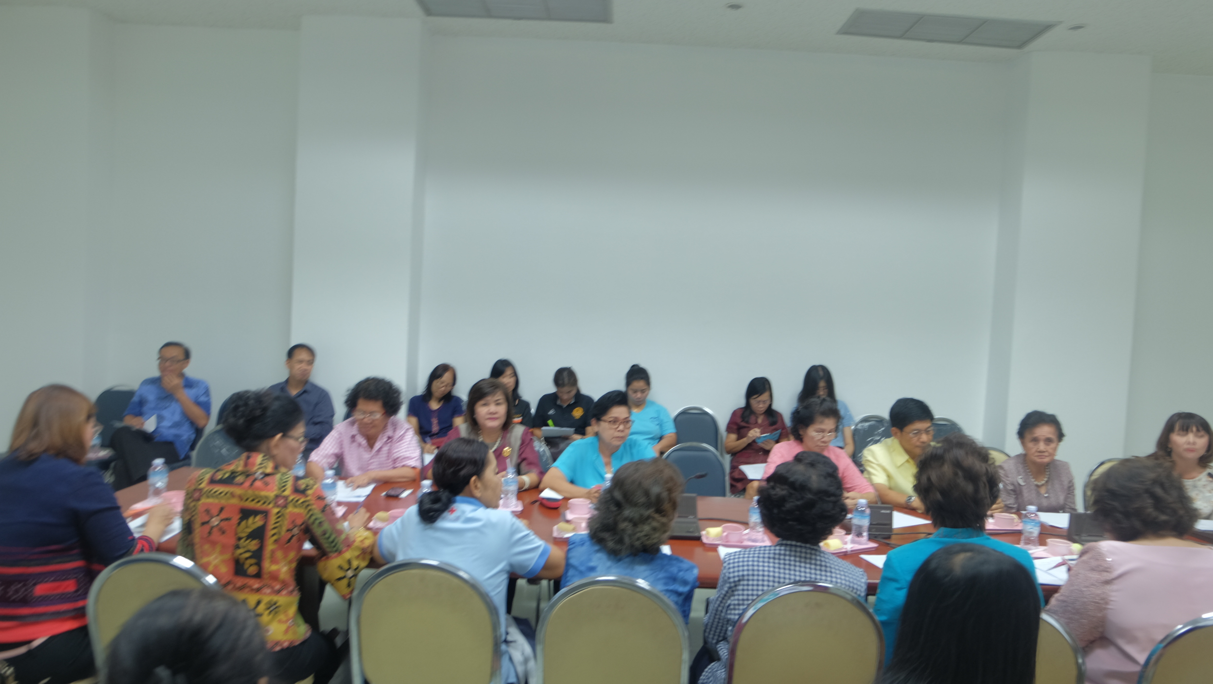 #สุโขทัย ดินแดนแห่งความสุข#วันที่ 30 กันยายน  2559 นายสุวิน  พึ่งเงิน  พัฒนาการจังหวัดสุโขทัย เข้าประชุมการจัดงาน กาลาร์ดิเนอร์ “ราตรีสานสายใยผ้า สานคุณค่าสตรีศรีสุโขทัย” ณ ห้องประชุมศรีสัชนาลัย ชั้น 5 ศาลากลางจังหวัดสุโขทัย โดยมีนายรณชัย จิตรวิเศษ รองผู้