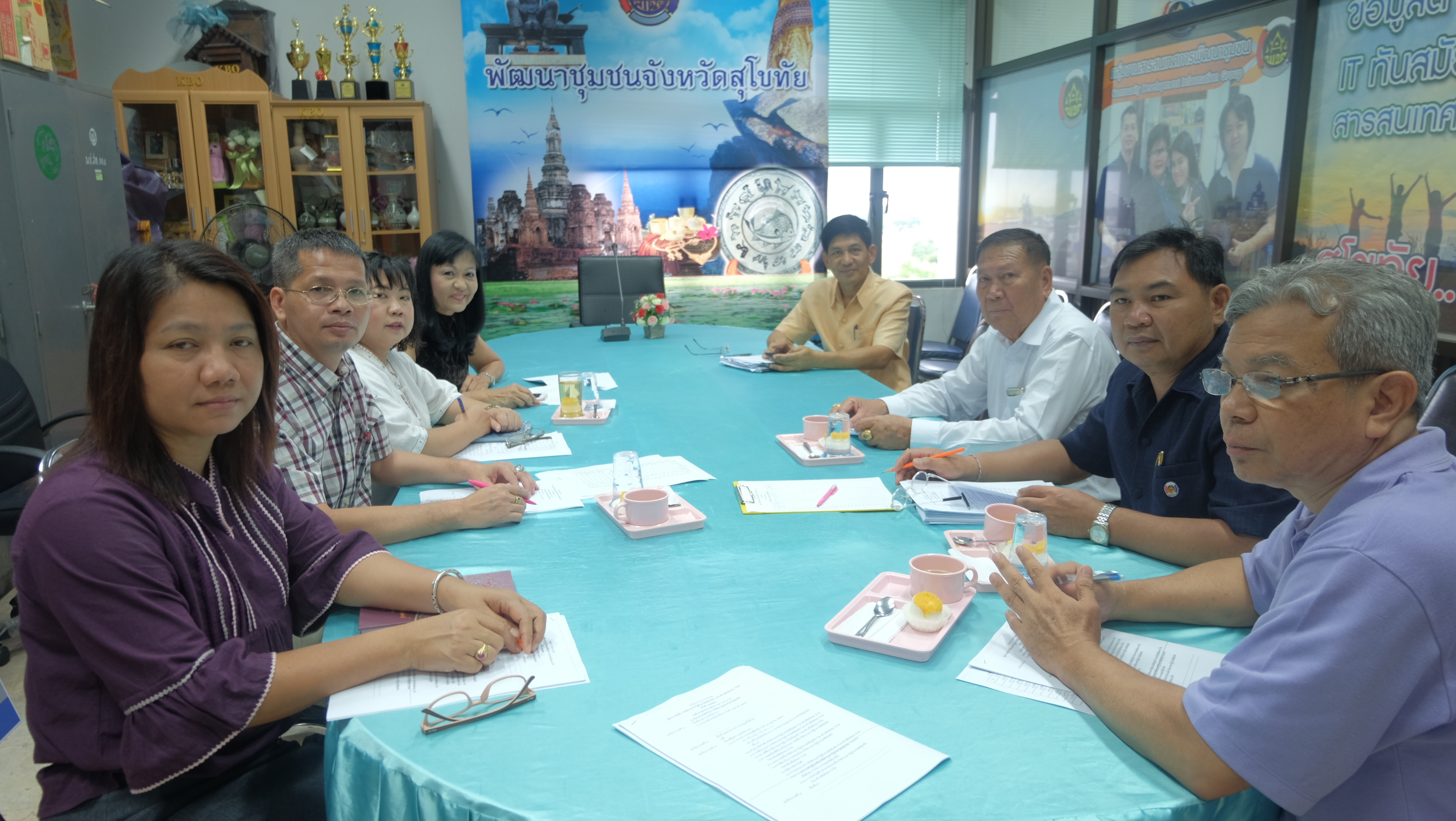 #สุโขทัย ดินแดนแห่งความสุข#วันที่ 5 ตุลาคม  2559  เวลา 09.00 น. นายสุวิน  พึ่งเงิน  พัฒนาการจังหวัดสุโขทัย ประชุมผู้ก่อตั้ง บริษัทประชารัฐรักสามัคคีสุโขทัย (วิสาหกิจเพื่อสังคม) จำกัด  ณ ห้องประชุมสำนักงานพัฒนาชุมชนจังหวัดสุโขทัยเพื่อพิจารณาร่างวาระการประช