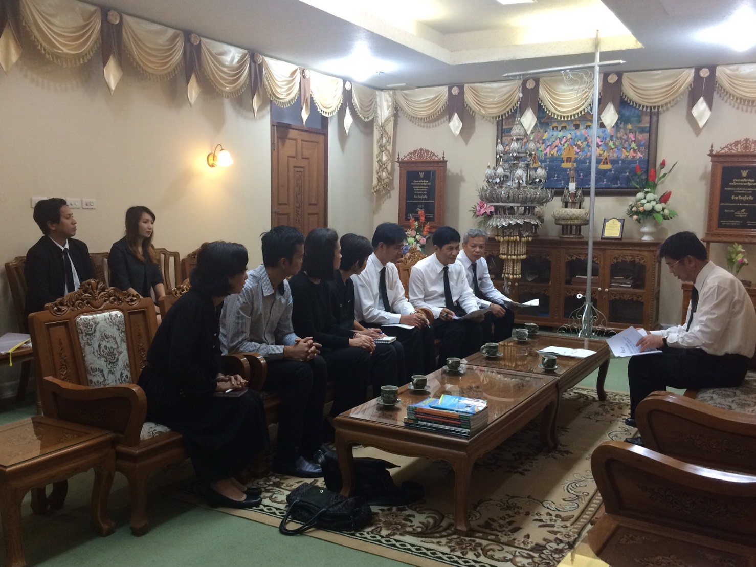 #สุโขทัย ดินแดนแห่งความสุข #วันนี้ 20 ต.ค. 59 เวลา 09.15 น. นายสุวิน พึ่งเงิน พัฒนาการจังหวัดสุโขทัย ได้นำนายทองคูณ  บุญศร ผู้อำนวยการกลุ่ม
งานมาตรฐานการพัฒนาชุมชน คุณระเบียบ  รินดา นักวิชาการพัฒนาชุมชนชำนาญการ คุณไพรัตน์  จงรักษา นักวิชาการพัฒนาชุมชนชำน