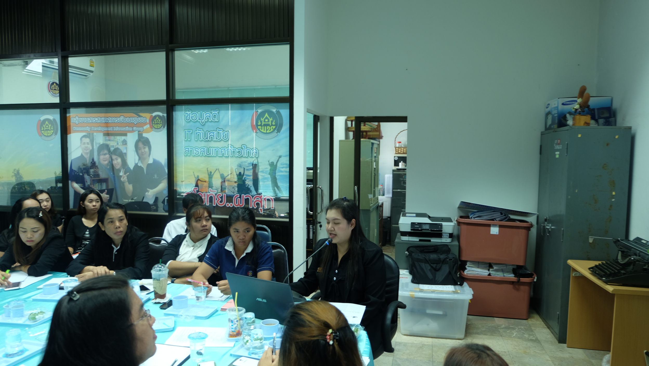 #สุโขทัย ดินแดนแห่งความสุข #วันที่ 20 ตุลาคม  2559 นายสุวิน  พึ่งเงิน  พัฒนาการจังหวัดสุโขทัย มอบหมายให้นางลำพา  สุขเกษม หัวหน้าฝ่ายอำนวยการ ได้จัดอบรมโครงการ “เพิ่มประสิทธิภาพเจ้าหน้าที่พัฒนาชุมชนด้านการเงิน การคลัง การบัญชีและพัสดุ “ประจำปีงบประมาณ 2560