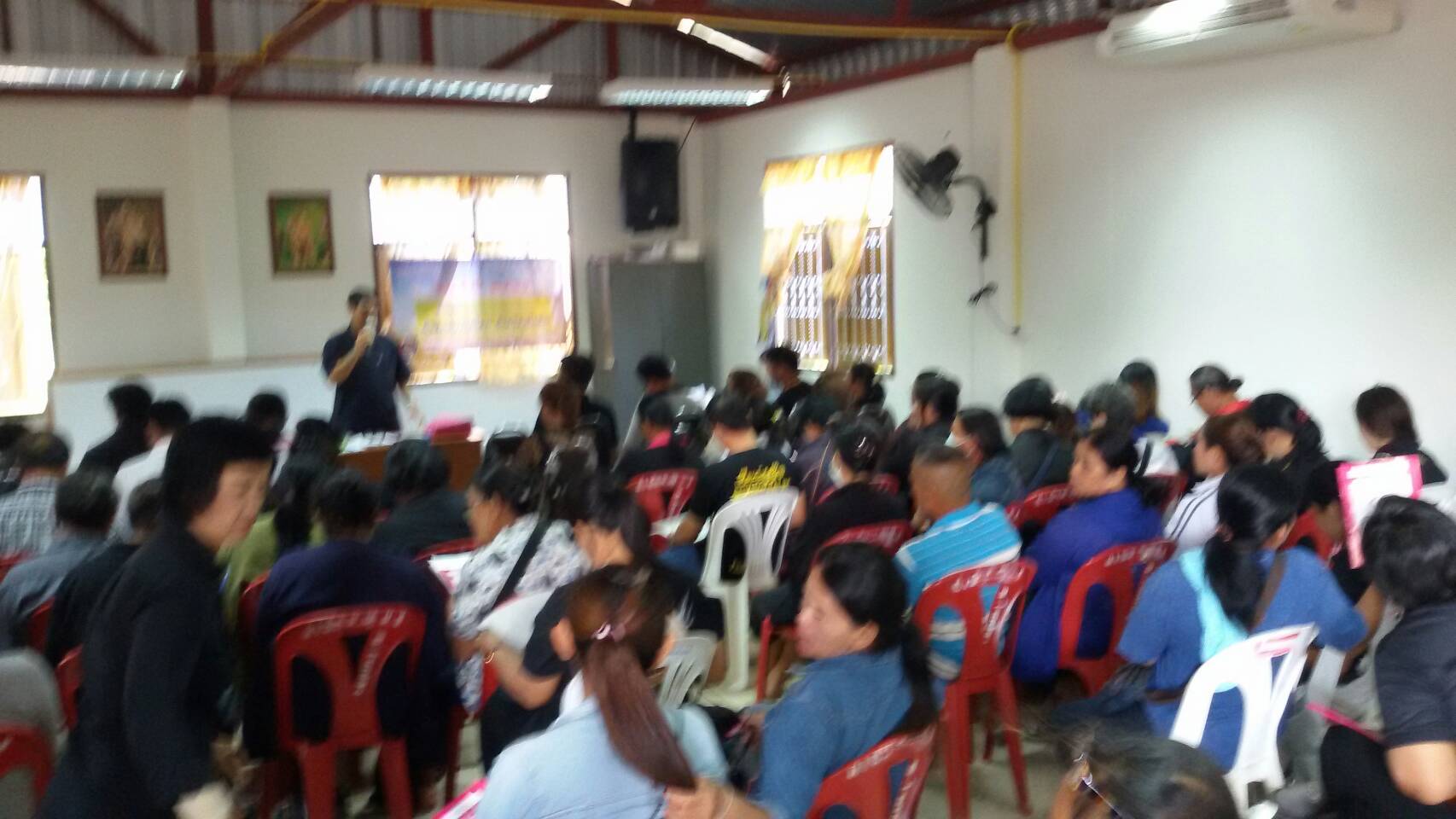 #สุโขทัย ดินแดนแห่งความสุข #วันที่ 28 พฤศจิกายน  2559 สำนักงานพัฒนาชุมชนอำเภอสวรรคโลก จังหวัดสุโขทัย ได้ประชุมชี้แจงการบริหารการจัดเก็บข้อมูล จปฐ.และข้อมูล กชช.2ค ปี  2560ให้แก่คณะทำงานบริหารการจัดเก็บข้อมูล ระดับตำบลของตำบลในเมือง                     อ