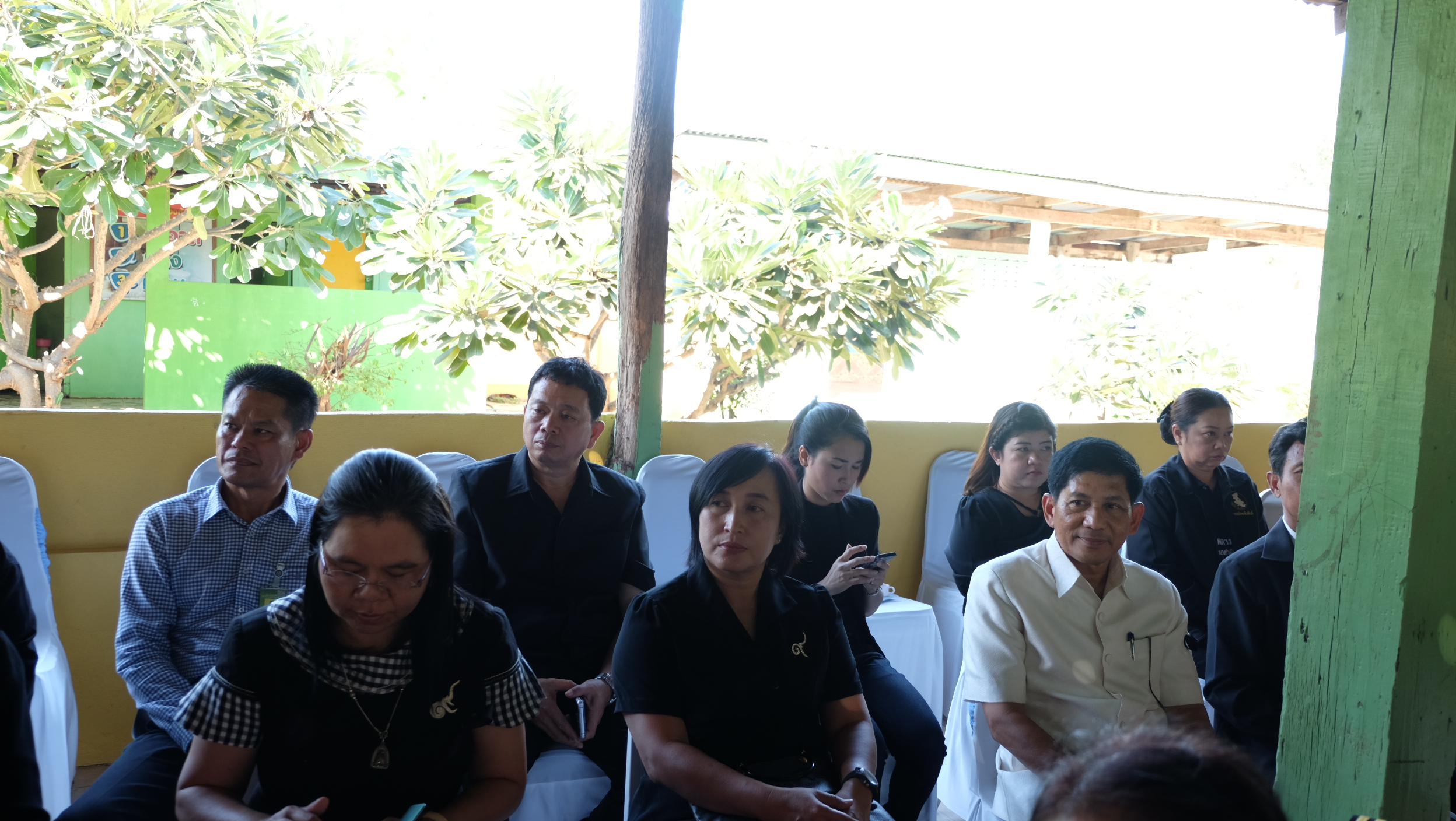 #สุโขทัย ดินแดนแห่งความสุข #วันที่  ๒๒ ธันวาคม  ๒๕๕๙  เวลา ๐๙.๐๐ น. นายปิติ  แก้วสลับสี  ผู้ว่าราชการจังหวัดสุโขทัย พร้อมด้วยหัวหน้าส่วนราชการของจังหวัดสุโขทัยและหัวหน้าส่วนอำเภอคีรีมาศ ได้ออกเยี่ยมเยียนราษฎรตามโครงการจังหวัดเคลื่อนที่ ซึ่งในวันนี้มาออกให