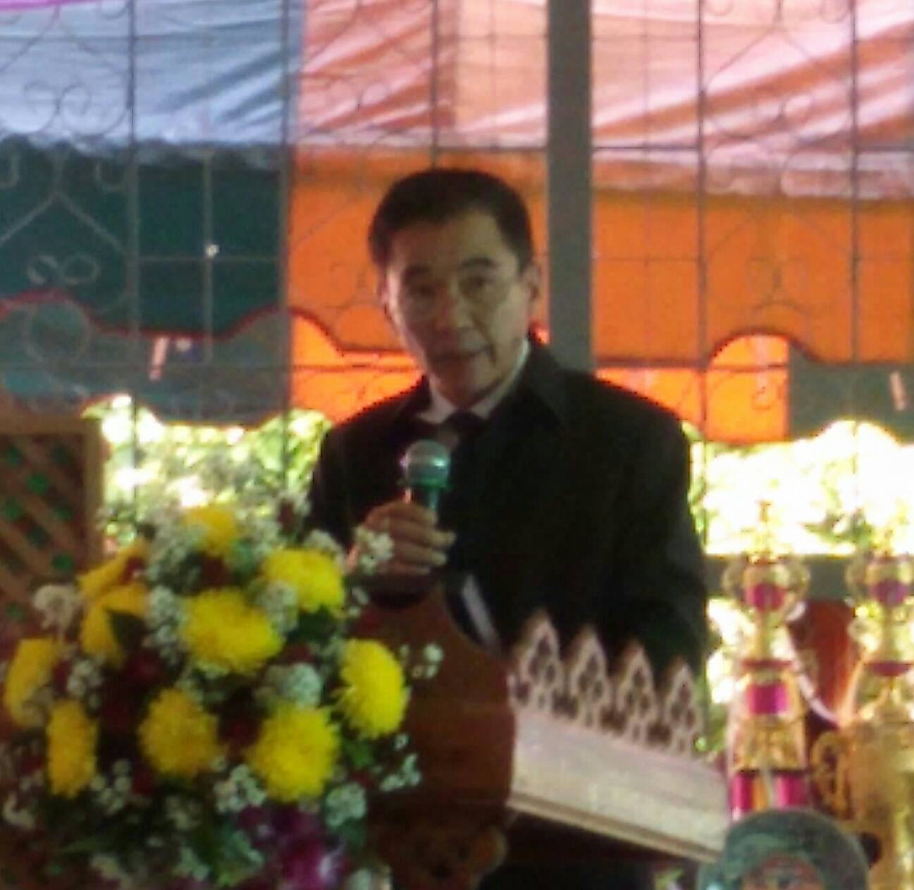 #สุโขทัย ดินแดนแห่งความสุข #วันที่ 23 ธันวาคม  2559 นายสุวิน  พึ่งเงิน  พัฒนาการจังหวัดสุโขทัย  มอบหมายให้นางสาวกฤษณา  กันทะสา  หัวหน้ากลุ่มงานสารสนเทศการพัฒนาชุมชน เป็นคณะกรรมการประเมินผลกำนัน ผู้ใหญ่บ้านยอดเยี่ยม (แหนบทอง) ปี 2560 ซึ่งผู้เข้ารับการประเม