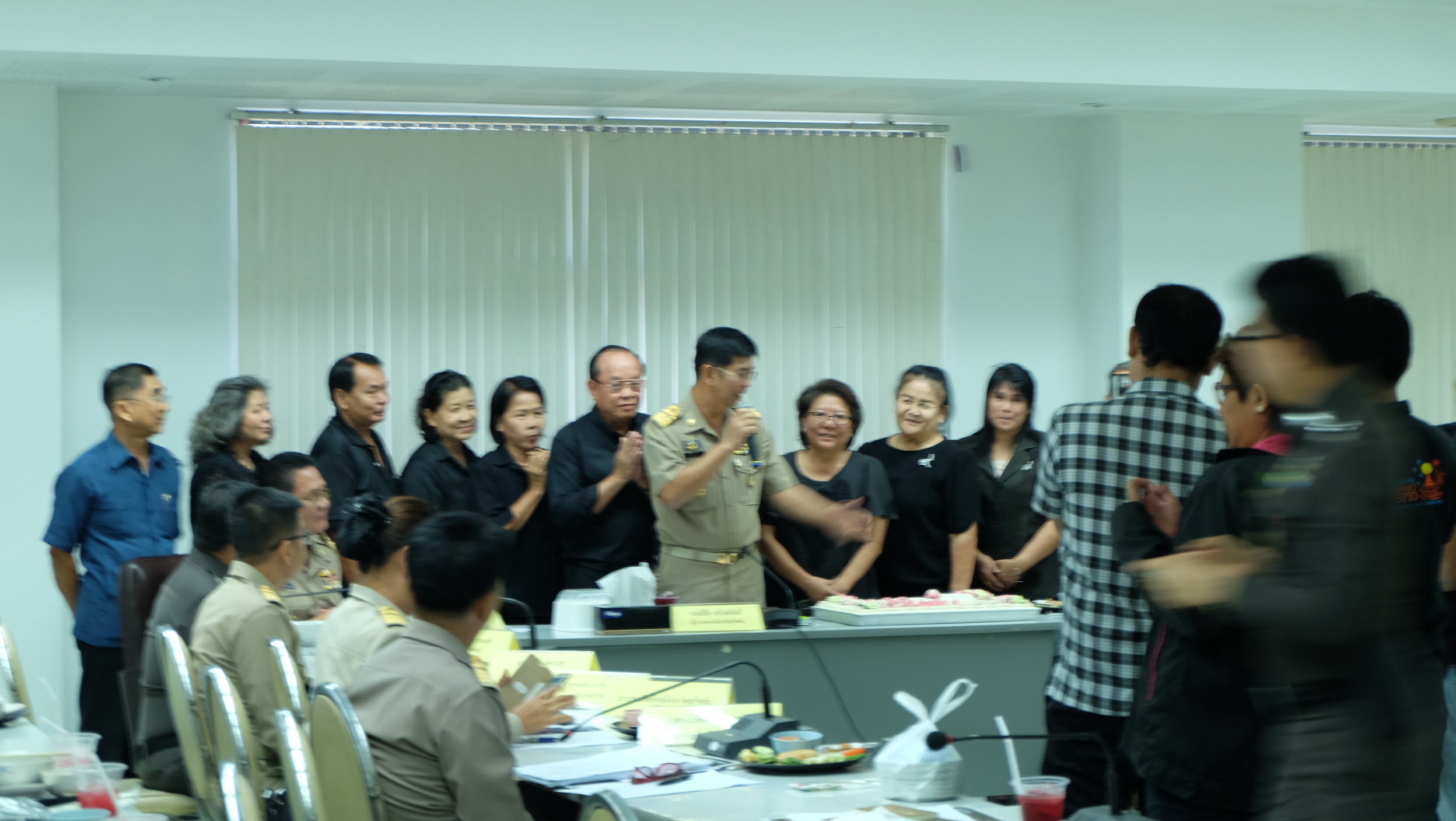 #สุโขทัย ดินแดนแห่งความสุข #วันที่ 29 ธันวาคม  2559 นายปิติ    แก้วสลับสี ผู้ว่าราชการจังหวัดสุโขทัย เป็นประธานในการประชุมจังหวัดสุโขทัยพบสื่อ  ณ ห้องประชุมคีรีมาศ  ศาลากลางจังหวัดสุโขทัย ชั้น 4 ซึ่งนายสุวิน  พึ่งเงิน  พัฒนาการจังหวัดสุโขทัย  ได้ชี้แจงเรื