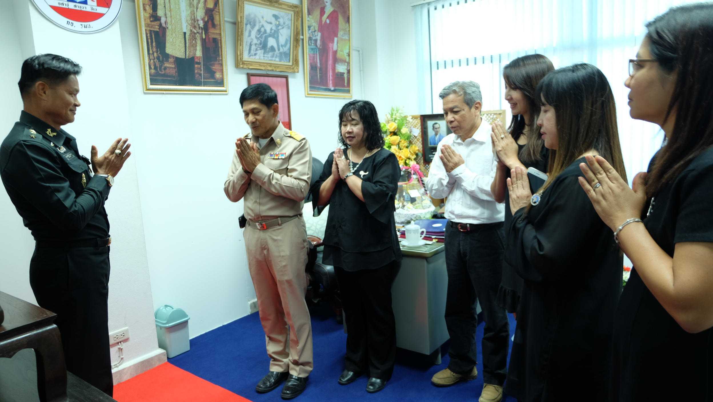 #สุโขทัย ดินแดนแห่งความสุข #วันที่ 29 ธันวาคม  2559 เวลา 15.00 น. นายวรนิติ์  มุตตาหารัช รองผู้ว่าราชการจังหวัดสุโขทัย เป็นประธานในการประชุม  คณะกรรมการศูนย์อำนวยการป้องกันและปราบปรามยาเสพติดจังหวัดสุโขทัย (ศอ.ปส.จ.สท.) ครั้งที่ 12/2559 ณ ห้องประชุมศรีสั