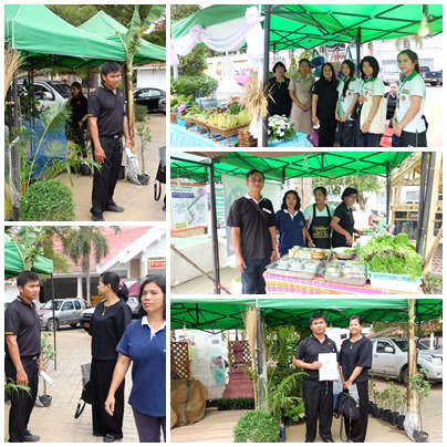 #สุโขทัย ดินแดนแห่งความสุข #วันที่ 9 มกราคม  2560 สำนักงานพัฒนาชุมชนจังหวัดสุโขทัย ได้เตรียมความพร้อมการจัดงานมหกรรมตามรอยเท้าพ่อชุมชนเข้มแข็งด้วยปรัชญาเศรษฐกิจพอเพียง ระหว่างวันที่ 9 – 13 มกราคม  2560 ณ บริเวณลานเอนกประสงค์ หน้าศาลากลางจังหวัดสุโขทัย ซึ่