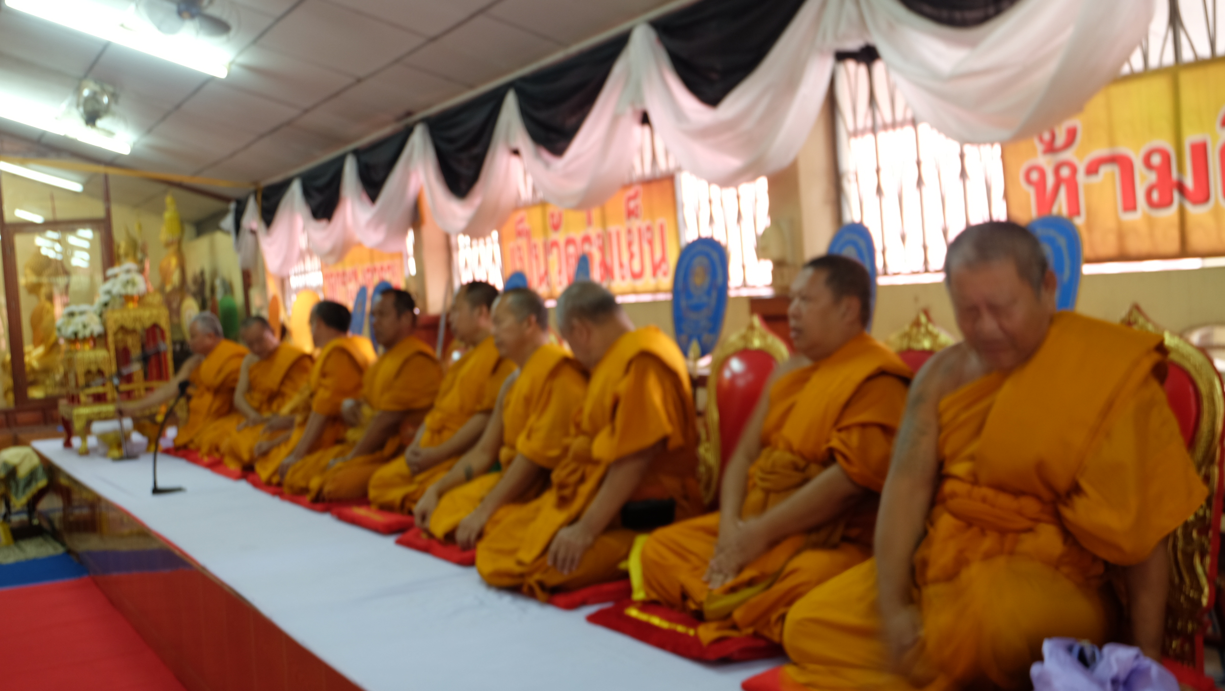 #สุโขทัย ดินแดนแห่งความสุข #วันนี้ (10 มกราคม 2560) เวลา 10.00 น. สมเด็จพระเทพรัตนราชสุดาฯ สยามบรมราชกุมารี                  อุปนายิกาผู้อำนวยการสภากาชาดไทย ทรงพระกรุณาโปรดเกล้า ฯ ให้ นายแผน  วรรณเมธี เลขาธิการสภากาชาดไทย เป็นผู้แทนพระองค์เปิดโครงการรถคลิ