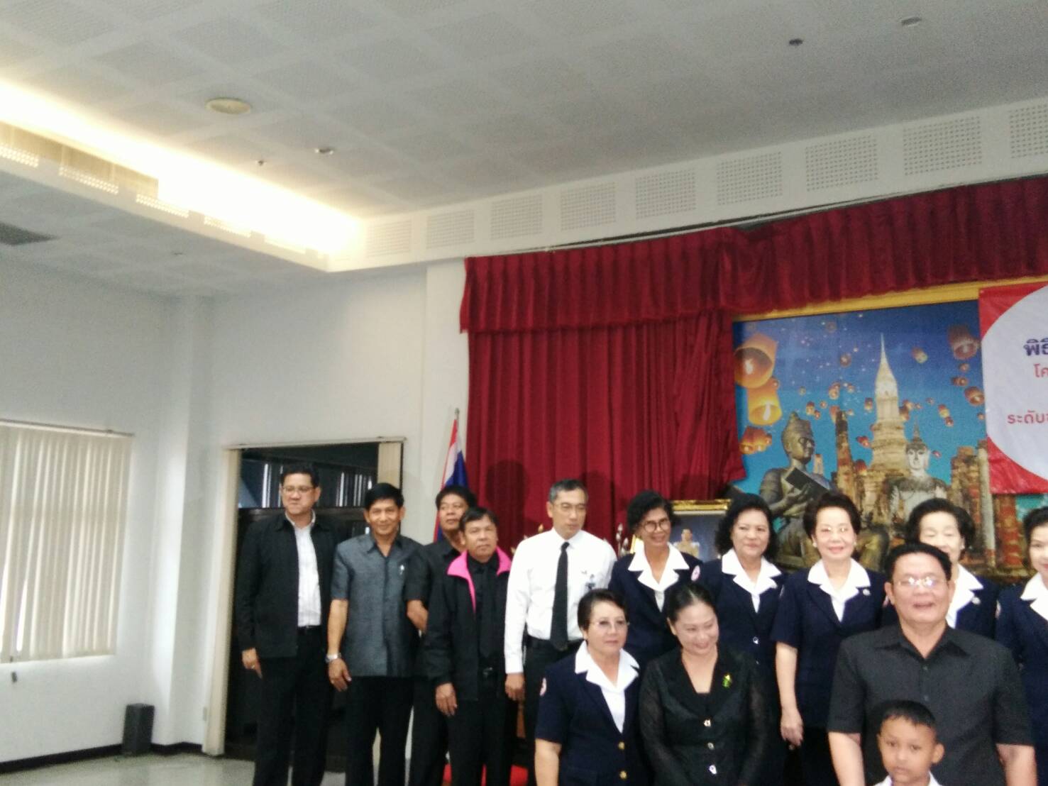 พิธีมอบจักรยานและทุนการศึกษาตามโครงการส่งเสริมการศึกษาของสำนักงานเหล่ากาชาดจังหวัดสุโขทัย ประจำปี 2560