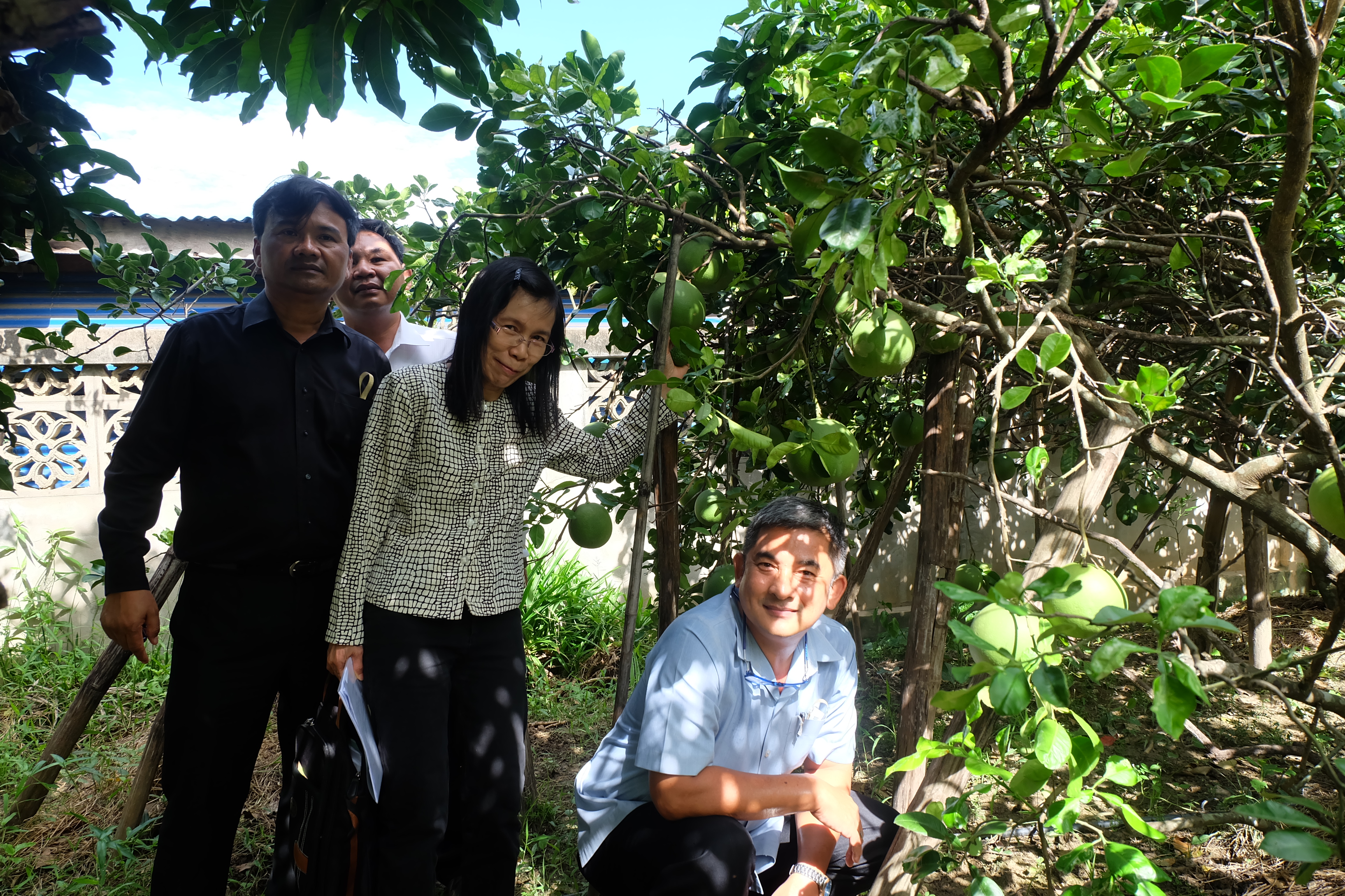 การคัดสรรกิจกรรมหมู่บ้านเศรษฐกิจพอเพียง “อยู่เย็น เป็นสุข” ดีเด่นระดับจังหวัด ประจำปี 2560 อำเภอเมืองสุโขทัย