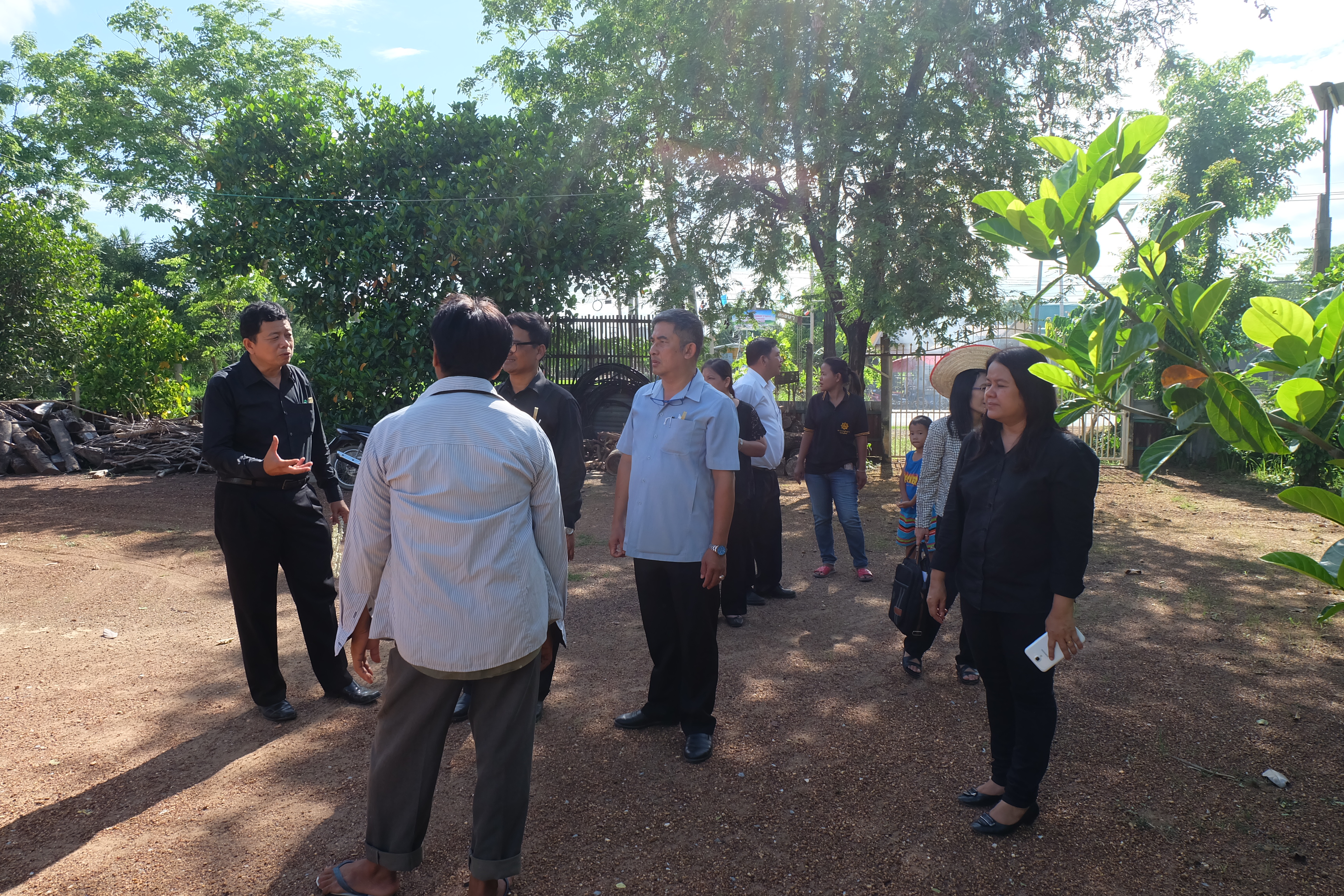 การคัดสรรกิจกรรมหมู่บ้านเศรษฐกิจพอเพียง “อยู่เย็น เป็นสุข” ดีเด่นระดับจังหวัด ประจำปี 2560 อำเภอเมืองสุโขทัย