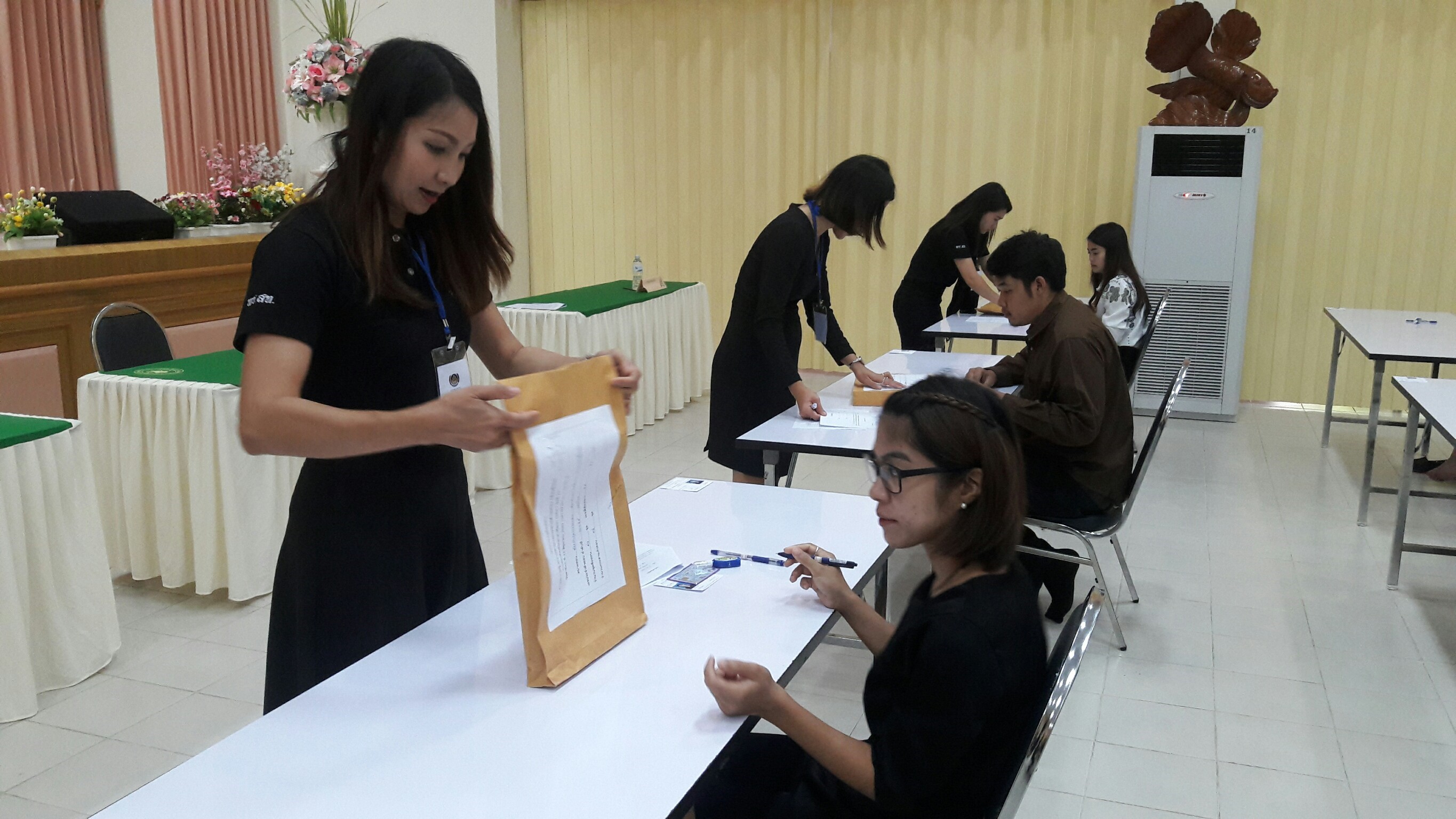 การสอบคัดเลือกบุคคลเพื่อแต่งตั้งเป็นอาสาพัฒนา (อสพ.) รุ่นที่ 70 ภาคความรู้ความสามารถเฉพาะตำแหน่ง (สอบข้อเขียน) จังหวัดสุโขทัย