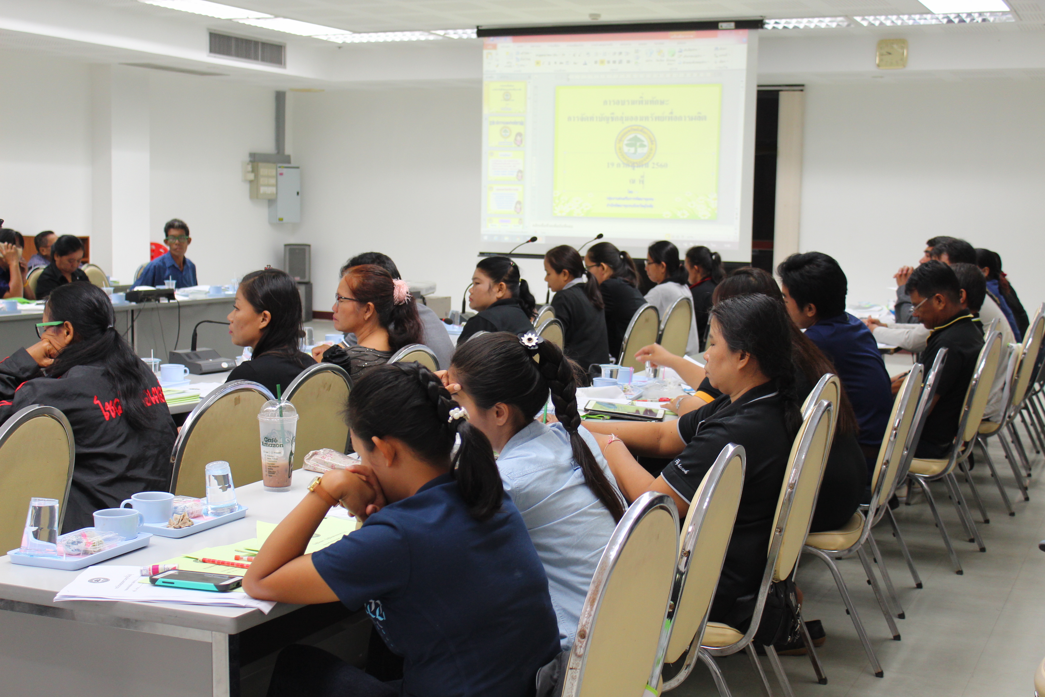 “จังหวัดสุโขทัย จัดโครงการประชุมเชิงปฏิบัติการเพิ่มทักษะด้านการจัดทำบัญชีกลุ่มออมทรัพย์เพื่อการผลิตระดับจังหวัด”