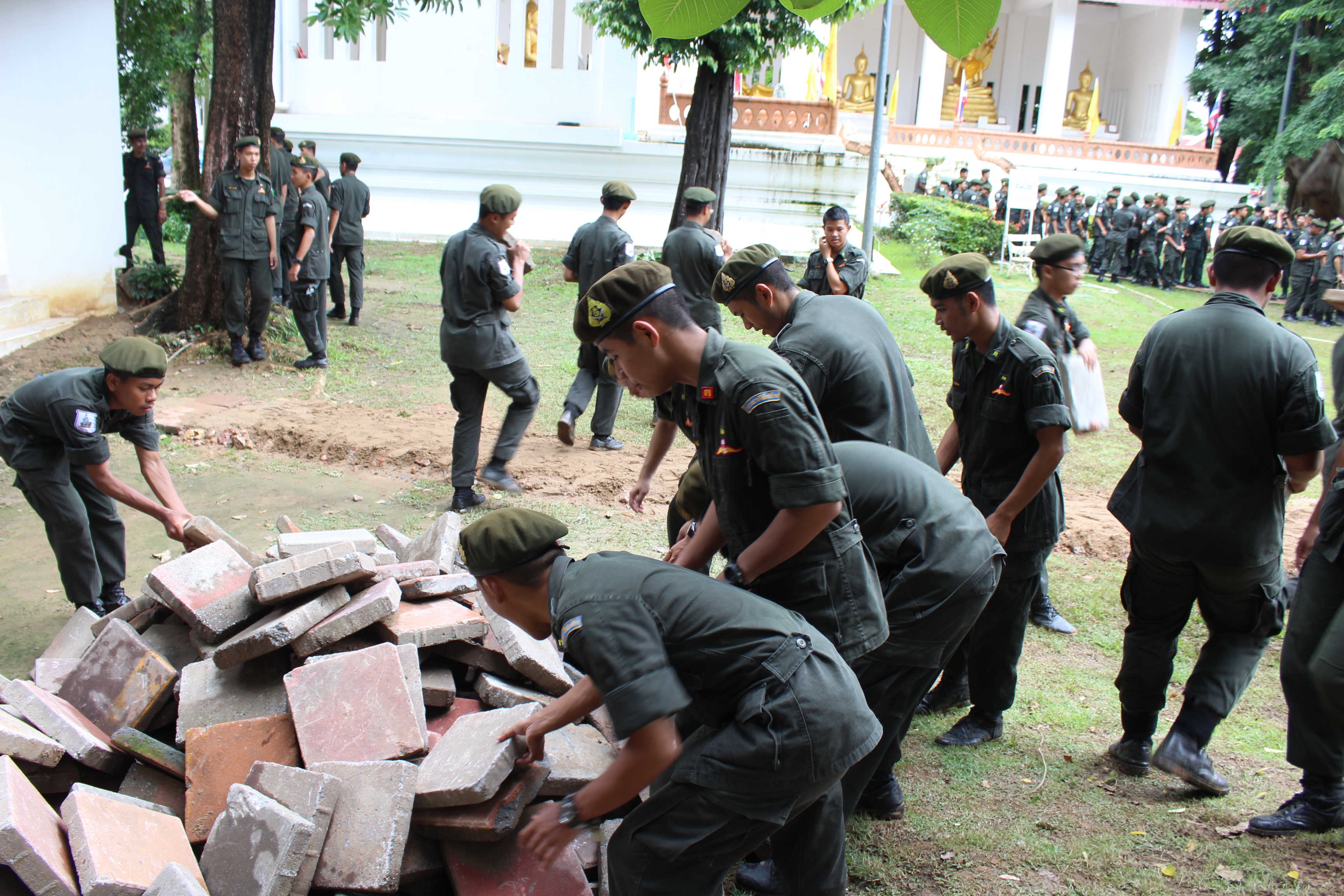 “จังหวัดสุโขทัย จัดกิจกรรมบำเพ็ญสาธารณประโยชน์ เนื่องในวันเฉลิมพระชนมพรรษา 65 พรรษา 28 กรกฎาคม 2560”