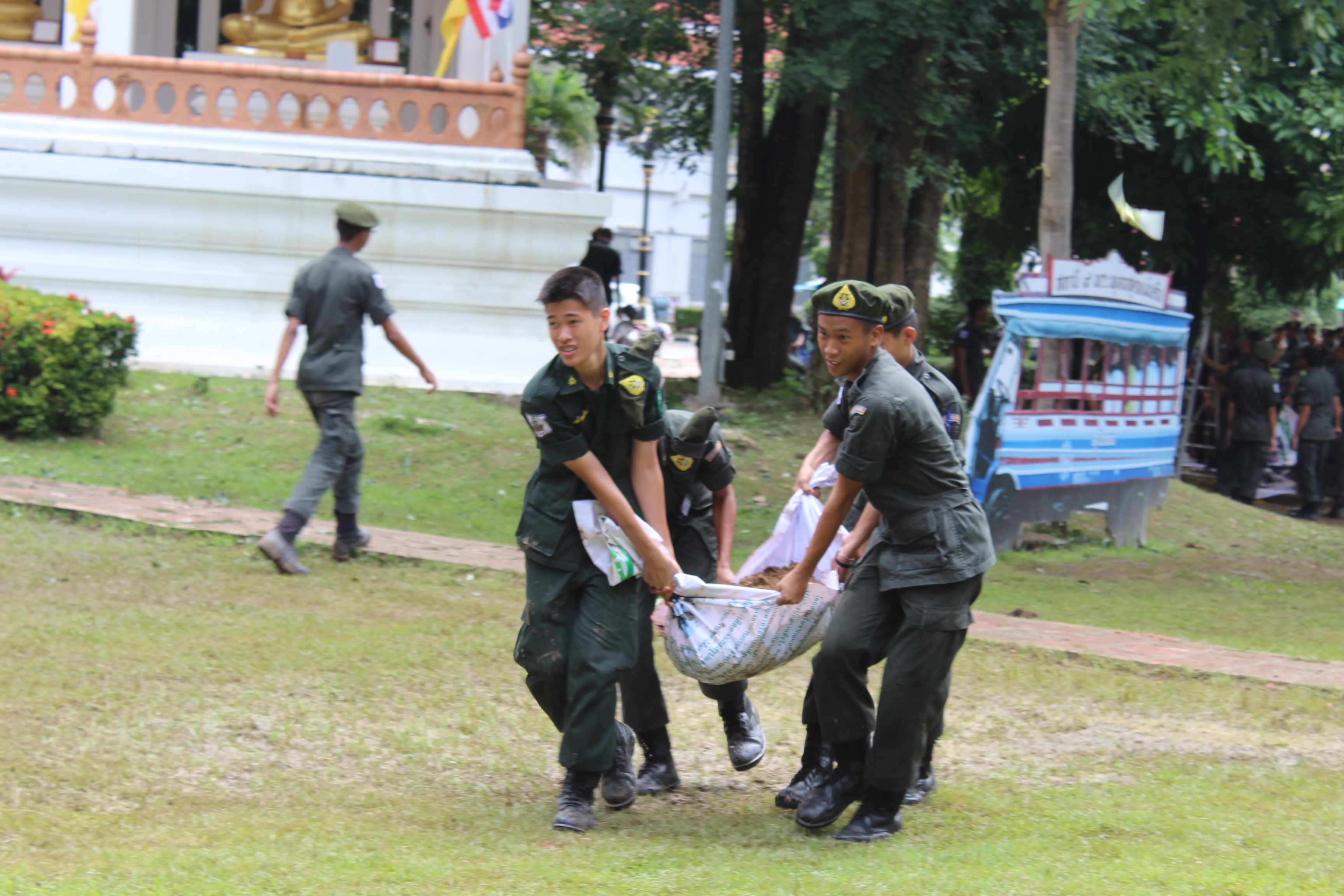 “จังหวัดสุโขทัย จัดกิจกรรมบำเพ็ญสาธารณประโยชน์ เนื่องในวันเฉลิมพระชนมพรรษา 65 พรรษา 28 กรกฎาคม 2560”