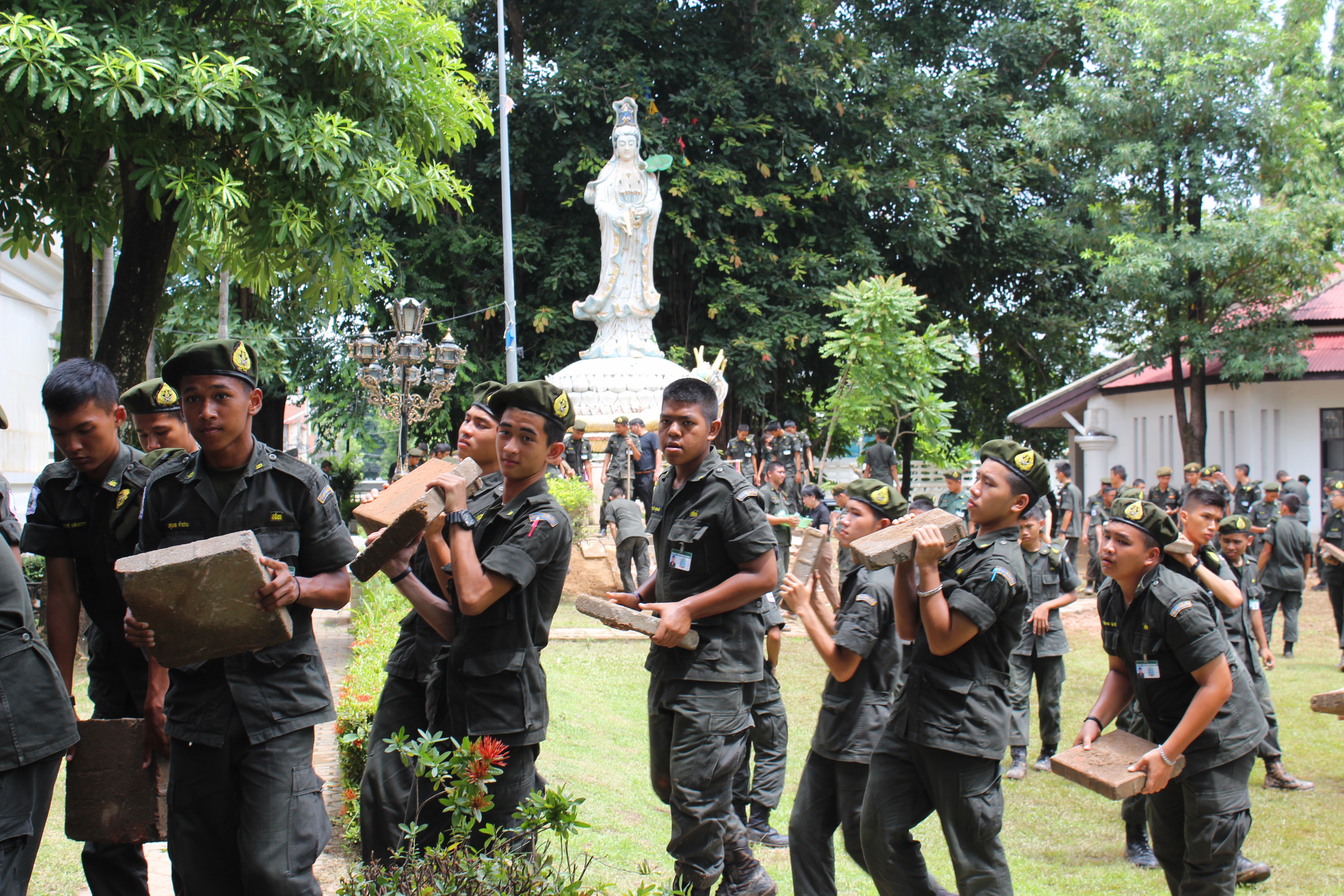 “จังหวัดสุโขทัย จัดกิจกรรมบำเพ็ญสาธารณประโยชน์ เนื่องในวันเฉลิมพระชนมพรรษา 65 พรรษา 28 กรกฎาคม 2560”