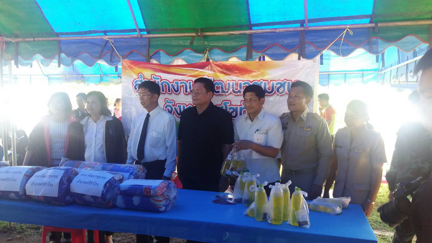 โครงการจังหวัดเคลื่อนที่ “หน่วยบำบัดทุกข์ บำรุงสุข สร้างรอยยิ้มให้ประชาชน” อำเภอศรีสำโรง จังหวัดสุโขทัย