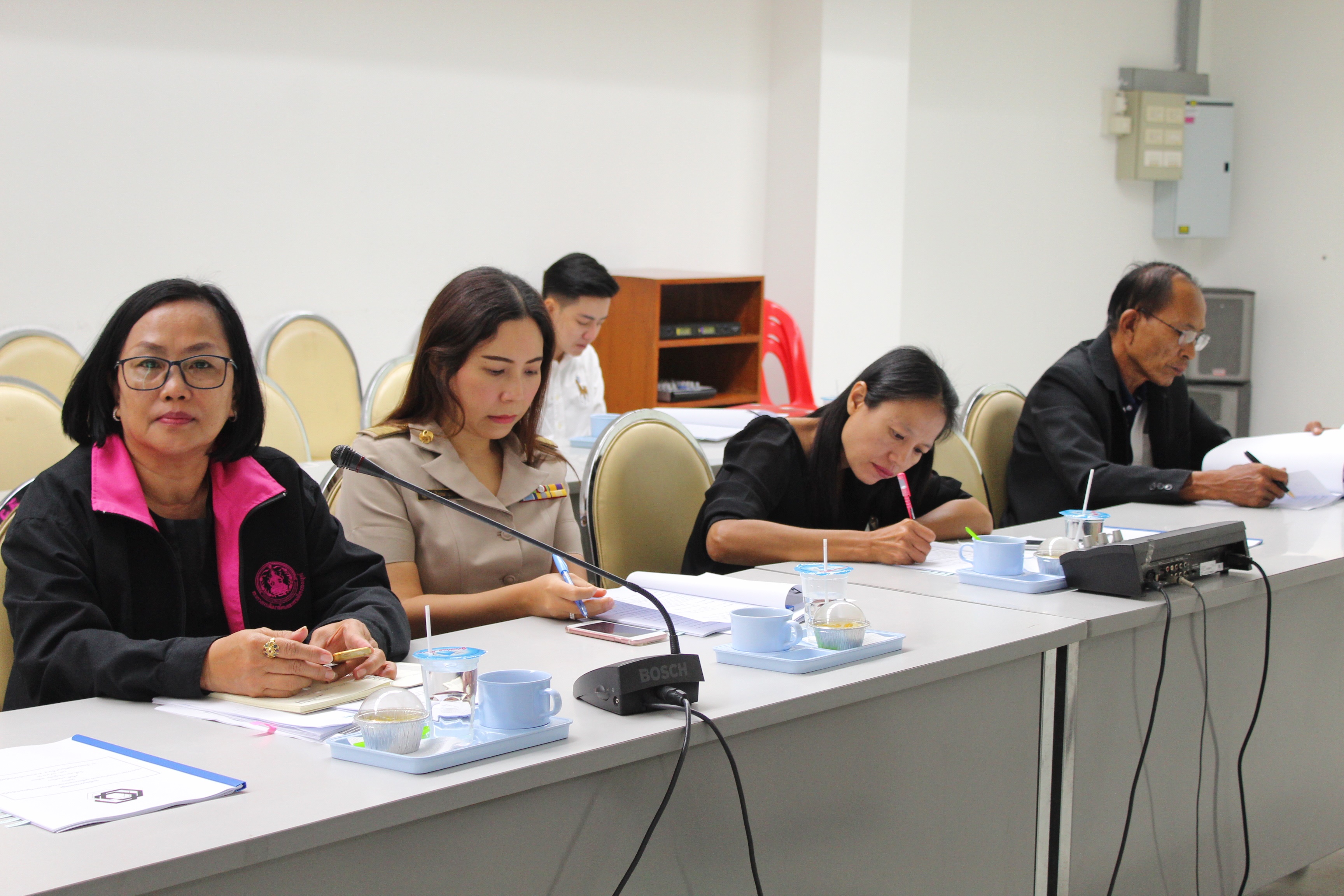 จังหวัดสุโขทัย จัดประชุมคณะกรรมการประสานและขับเคลื่อนนโยบายสานพลังประชารัฐประจำจังหวัด (คสป.) ครั้งที่ 6/2560