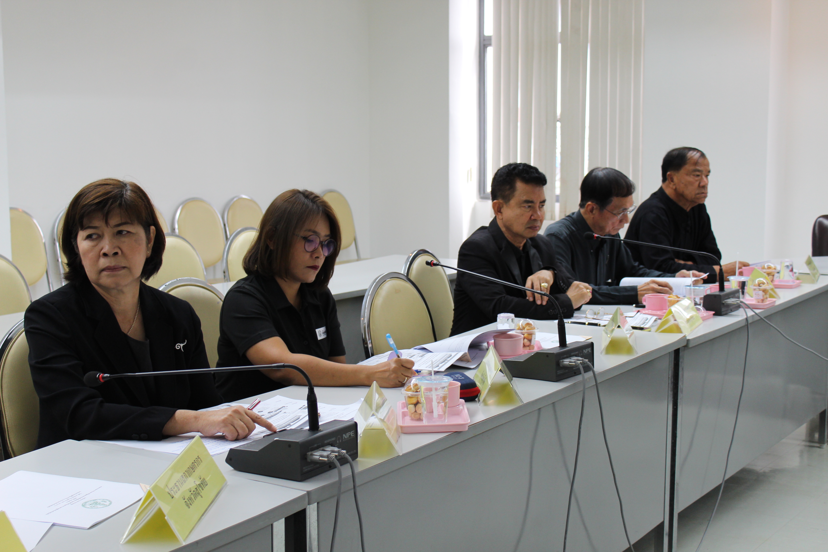 การประชุมคณะกรรมการร่วมภาครัฐและเอกชนเพื่อพัฒนาและแก้ไขปัญหาทางเศรษฐกิจจังหวัดสุโขทัย (กรอ.จังหวัด) ครั้งที่ 9/2560