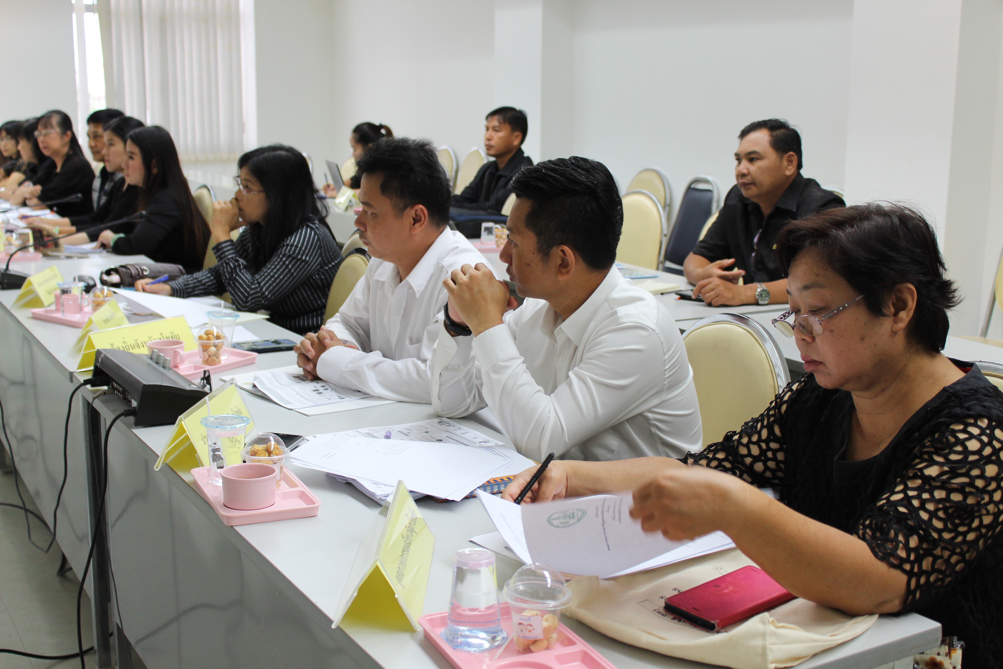 การประชุมคณะกรรมการร่วมภาครัฐและเอกชนเพื่อพัฒนาและแก้ไขปัญหาทางเศรษฐกิจจังหวัดสุโขทัย (กรอ.จังหวัด) ครั้งที่ 9/2560