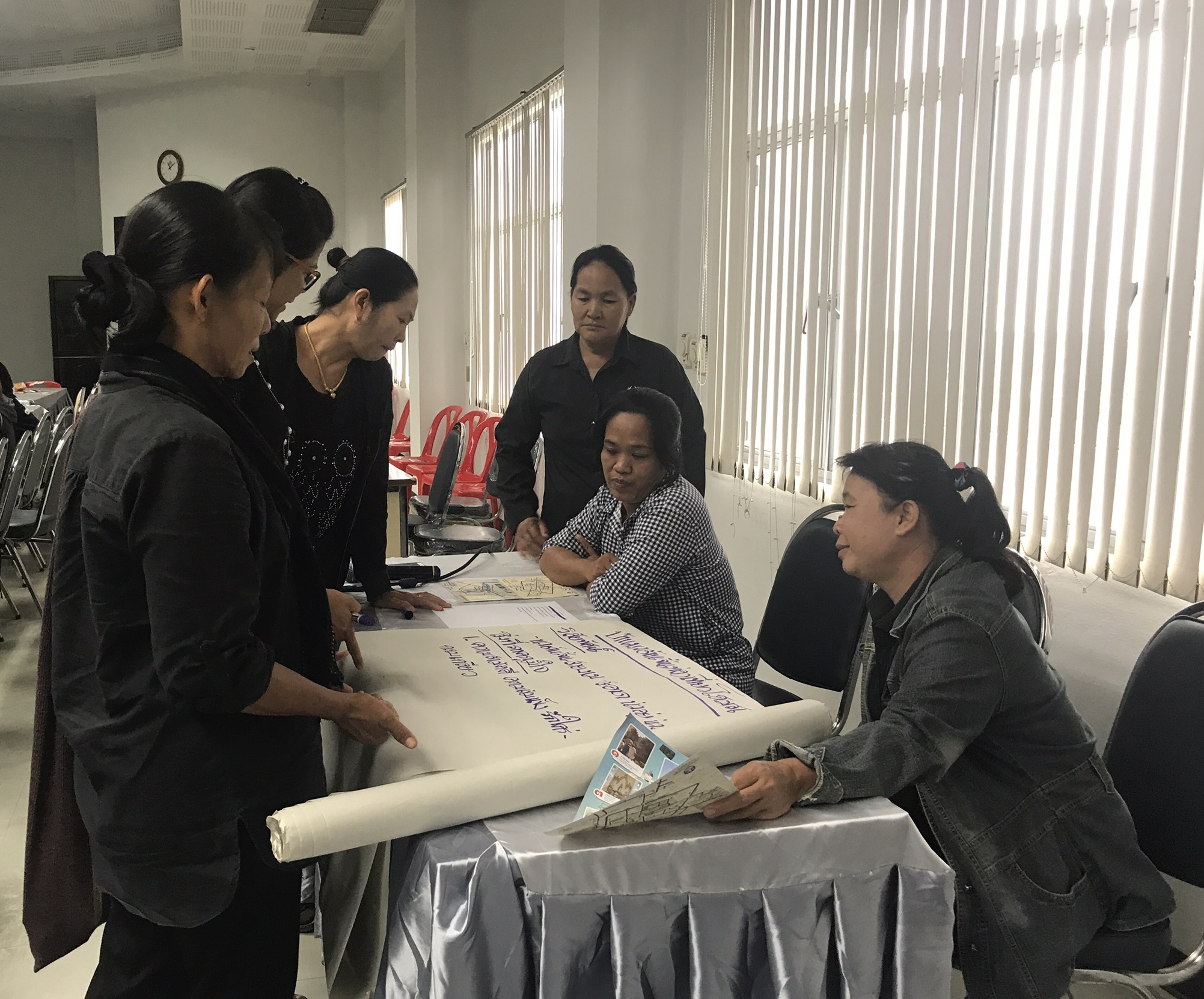 การประชุมเชิงปฏิบัติการ 8 กลุ่มเป้าหมายการท่องเที่ยวโดยชุมชน ตามนโยบายสานพลังประชารัฐในการพัฒนาเศรษฐกิจฐานรากและประชารัฐของจังหวัดสุโขทัย