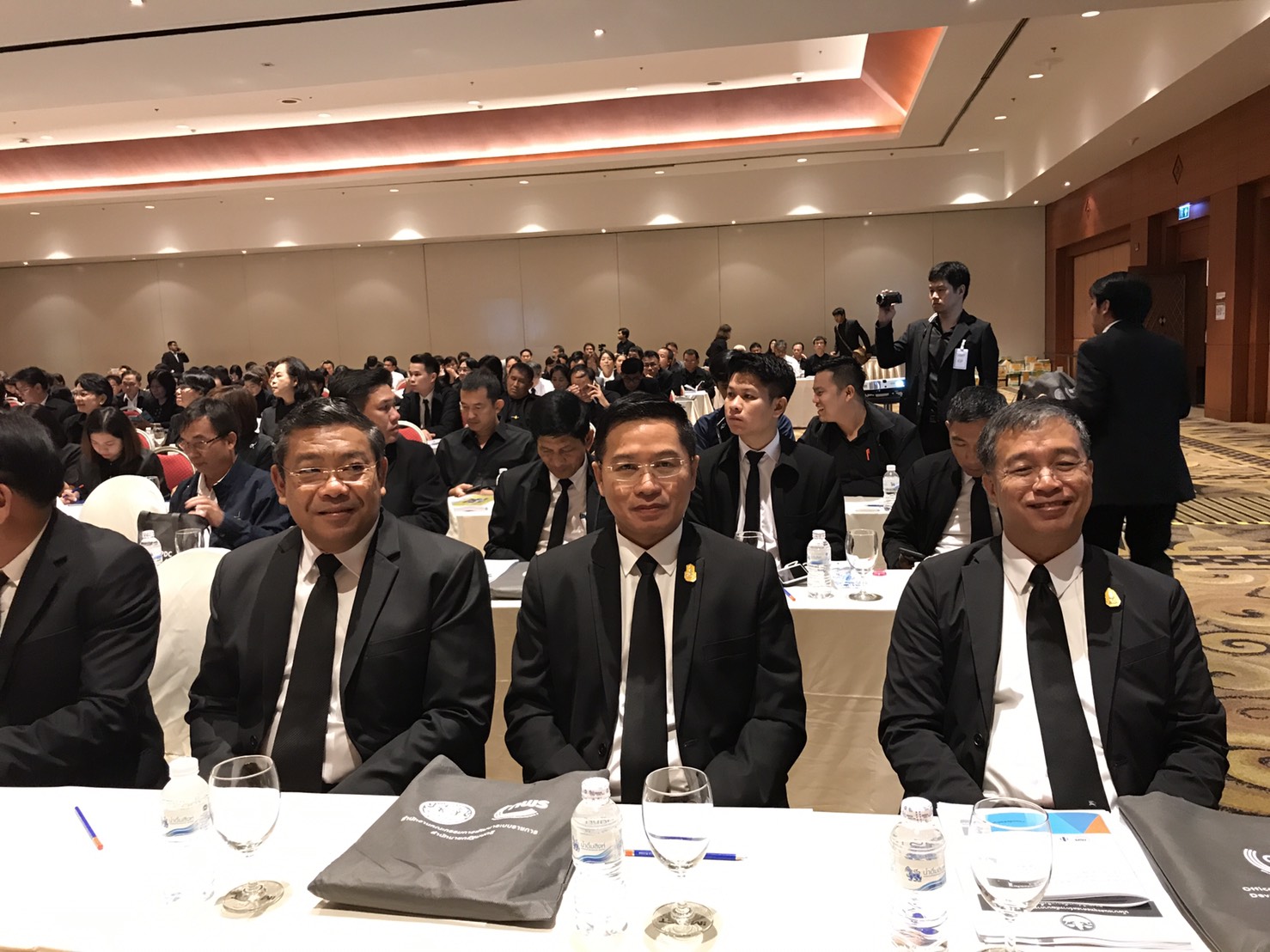 การฝึกอบรมหลักสูตรสำหรับผู้บริหารในพื้นที่ และผู้ที่เกี่ยวข้องกับการขับเคลื่อนยุทธศาสตร์การสร้างความเข้มแข็งและยั่งยืนให้กับเศรษฐกิจภายในประเทศในระดับพื้นที่ รุ่นที่ 2