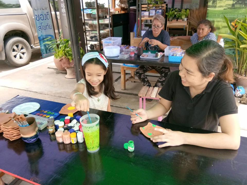 เก๋ไก๋ สไตล์สุโขทัย ” D.I.Y. : ลงมือทำ นำกลับบ้าน”