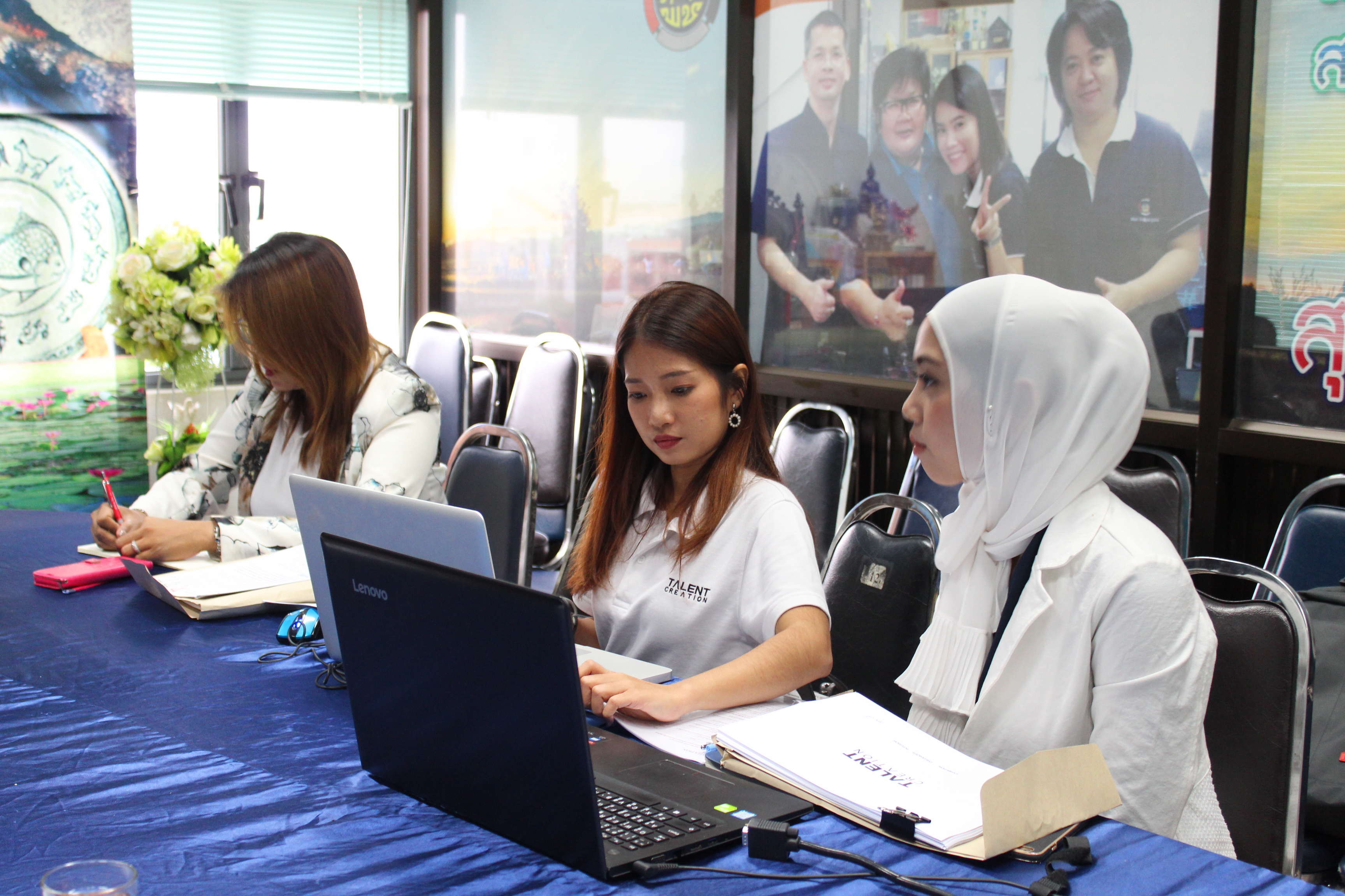 การประชุมชี้แจงแนวทางการดำเนินงาน Road Show OTOP MASTER PIECE และจำหน่ายผลิตภัณฑ์ OTOP Premium ภายในประเทศ