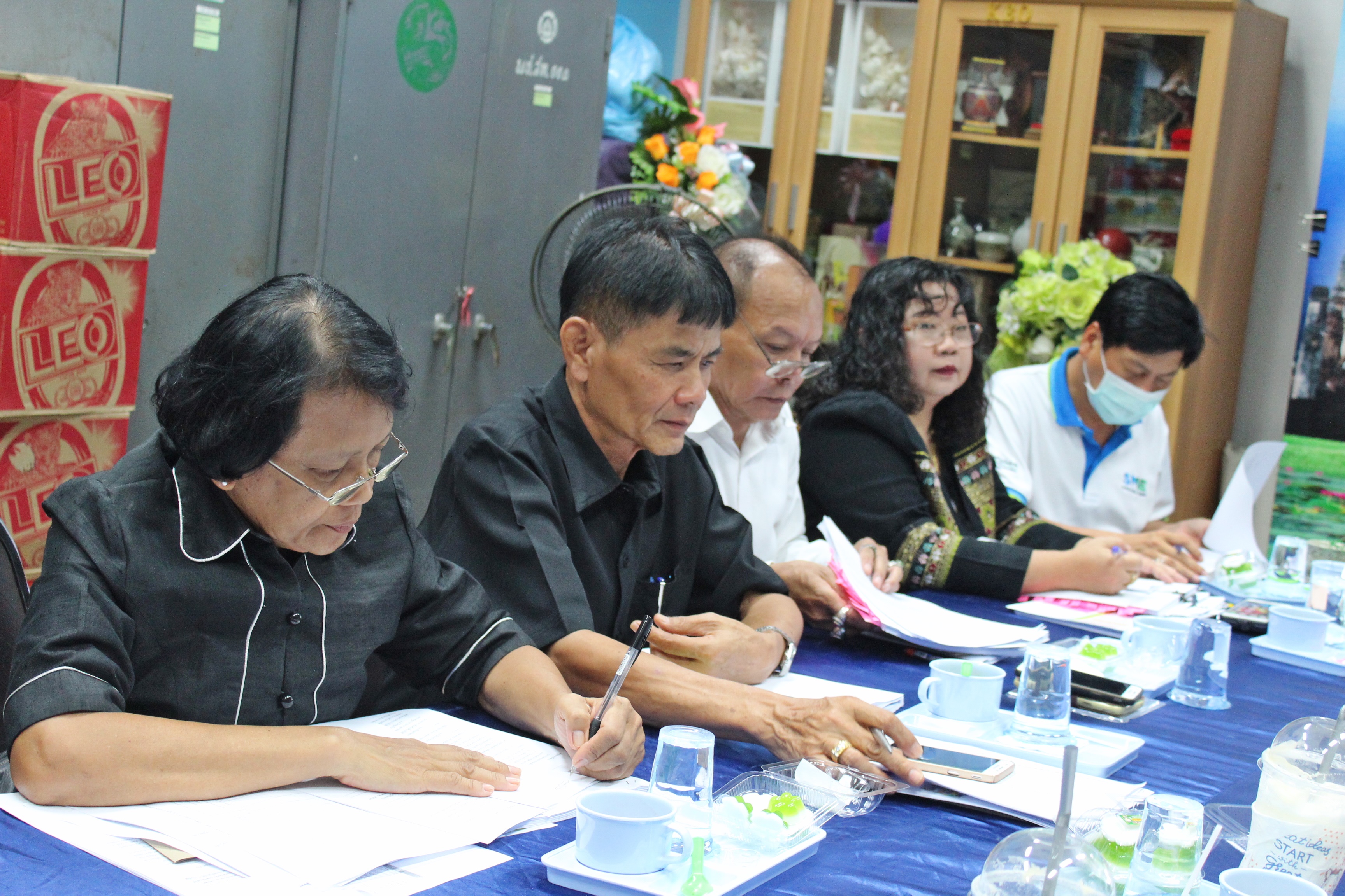 การประชุมพัฒนาการอำเภอ/หัวหน้ากลุ่ม/หัวหน้าฝ่าย และนักวิชาการ