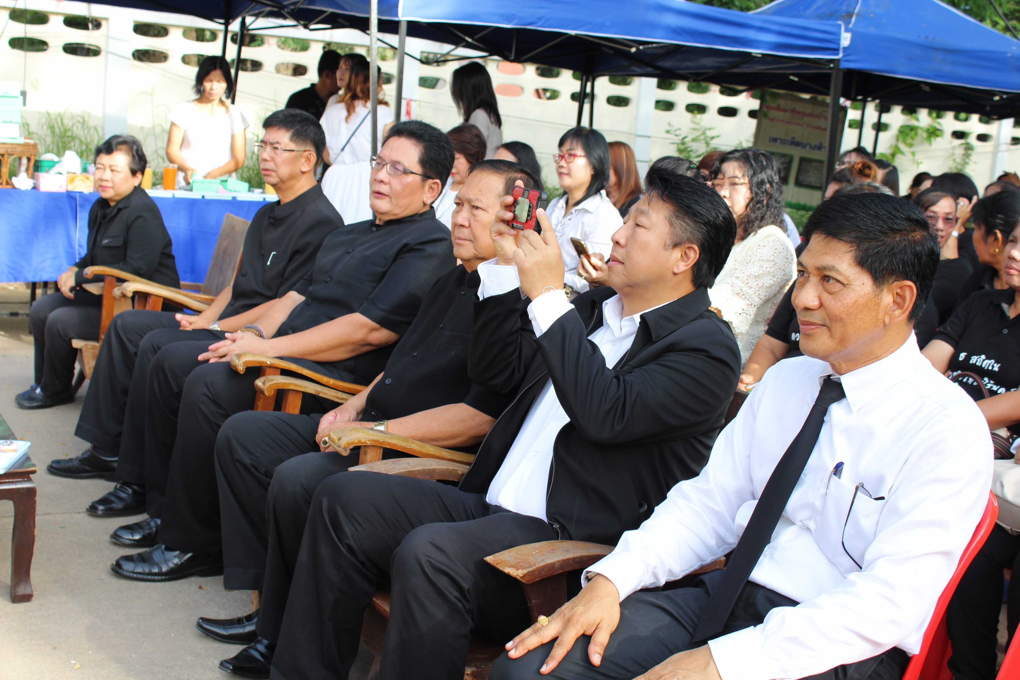 จังหวัดสุโขทัย จัดโครงการจัดจำหน่ายผลิตภัณฑ์กลุ่มอาชีพสมาชิกกองทุนพัฒนาบทบาทสตรีร่วมกับภาคีเครือข่าย