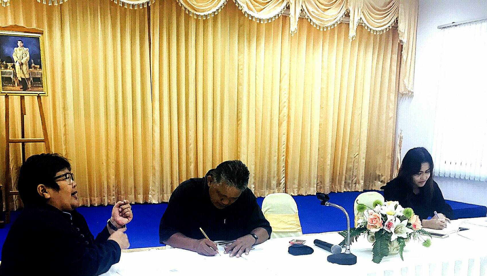 ลงพื้นที่เข้าพบผู้นำ เพื่อค้นหาข้อมูลวิเคราะห์ศักยภาพชุมชน ในการจัดทำโครงส่งเสริมการท่องเที่ยวของชุมชน