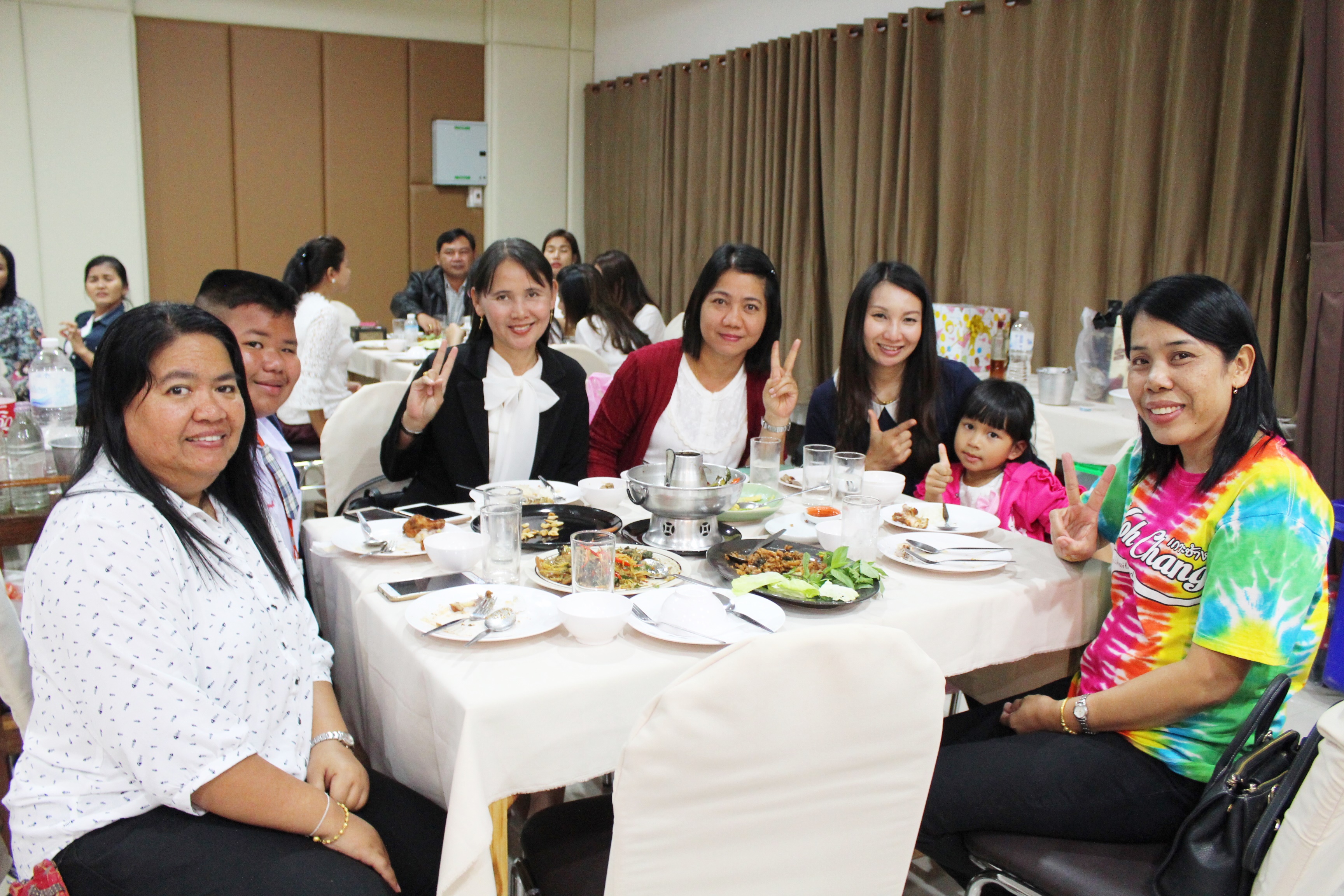 พัฒนาชุมชนจังหวัดสุโขทัย จัดงานเลี้ยงปีใหม่ “ส่งสุขปีใหม่ 2561 ส่งใจพี่น้อง พช.โขทัย ก้าวไปสู่ฝัน”