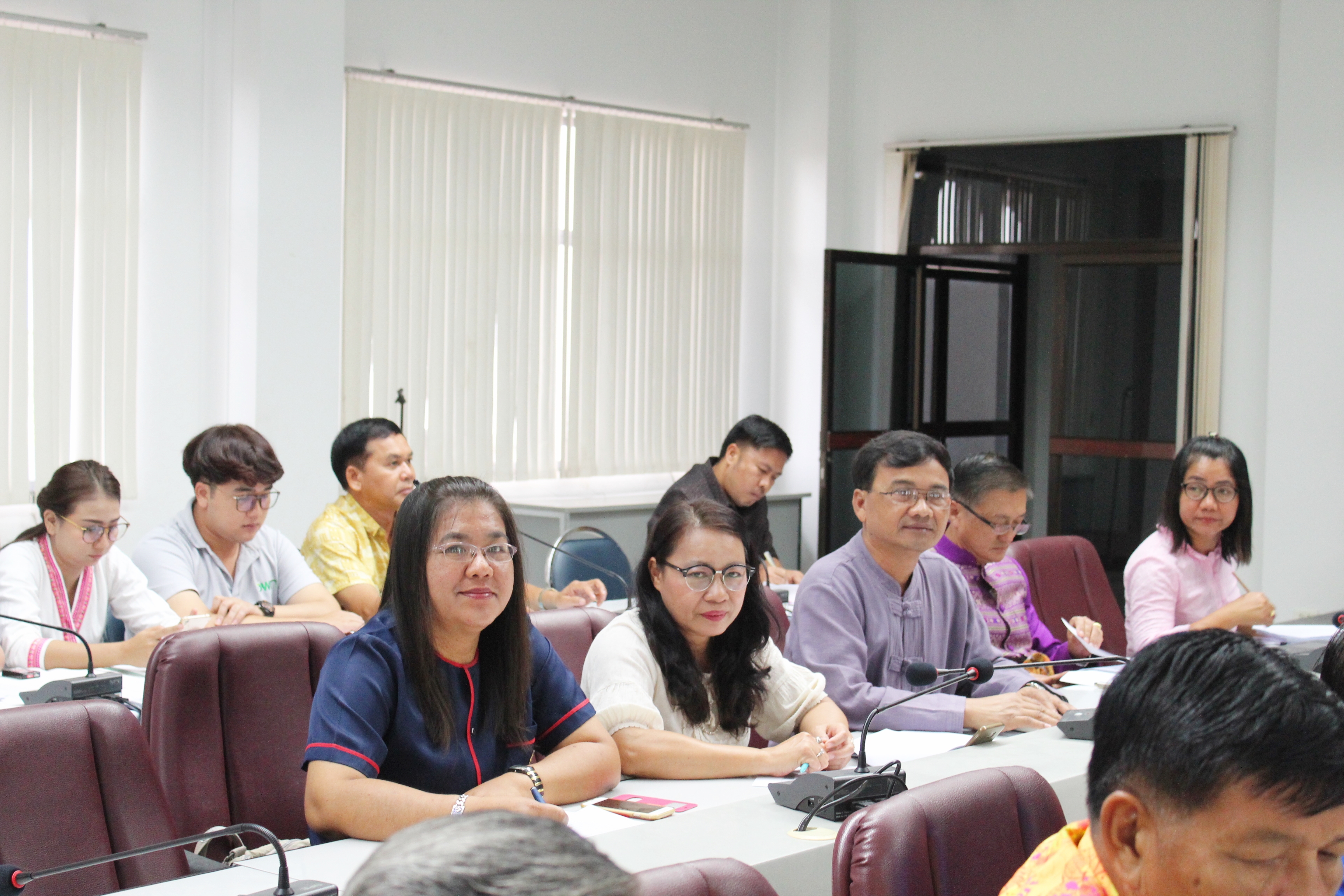 วันที่ 17 เมษายน 2561 เวลา 09.00 น. นายชัชพงศ์ เอมะสุวรรณ รองผู้ว่าราชการจังหวัดสุโขทัย เป็นประธานการประชุมคณะกรรมการขับเคลื่อนโครงการชุมชนท่องที่ยว OTOP นวัตวิถีจังหวัดสุโขทัย และคณะกรรมการกองทุนหมู่บ้านและชุมชนเมืองแห่งชาติ ระดับตำบล