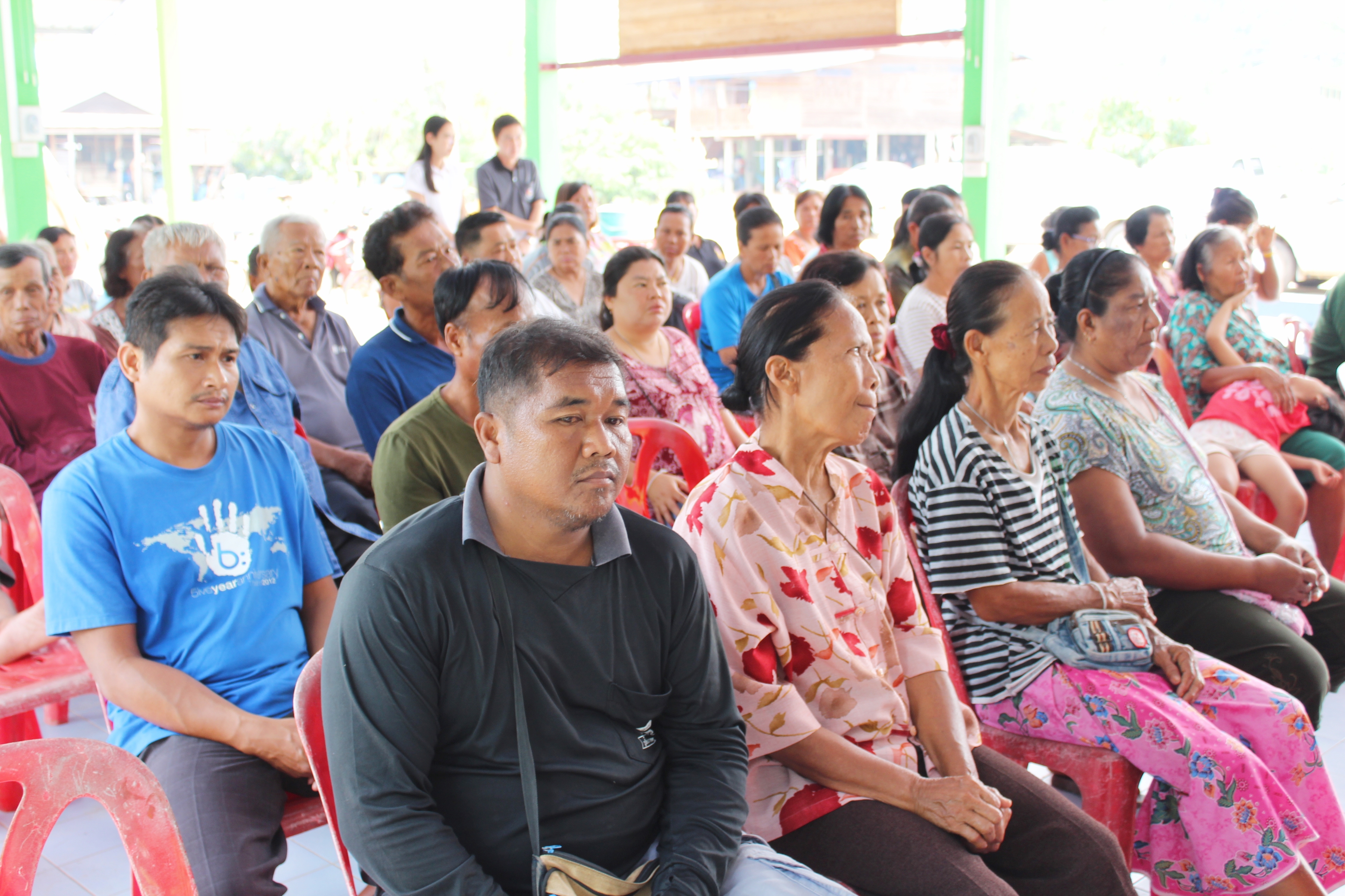 วันที่ 19 เมษายน 2561 เวลา 09.30 น. นายสุวิน พึ่งเงิน พัฒนาการจังหวัดสุโขทัย ลงพื้นที่ติดตามการขับเคลื่อนการพัฒนาประเทศตามโครงการ “ไทยนิยม ยั่งยืน” ระดับตำบล เวทีที่ 3 “ปรับเปลี่ยนความคิด ด้วยการน้อมนำหลักปรัชญาของเศรษฐกิจพอเพียงไปปฏิบัติ”