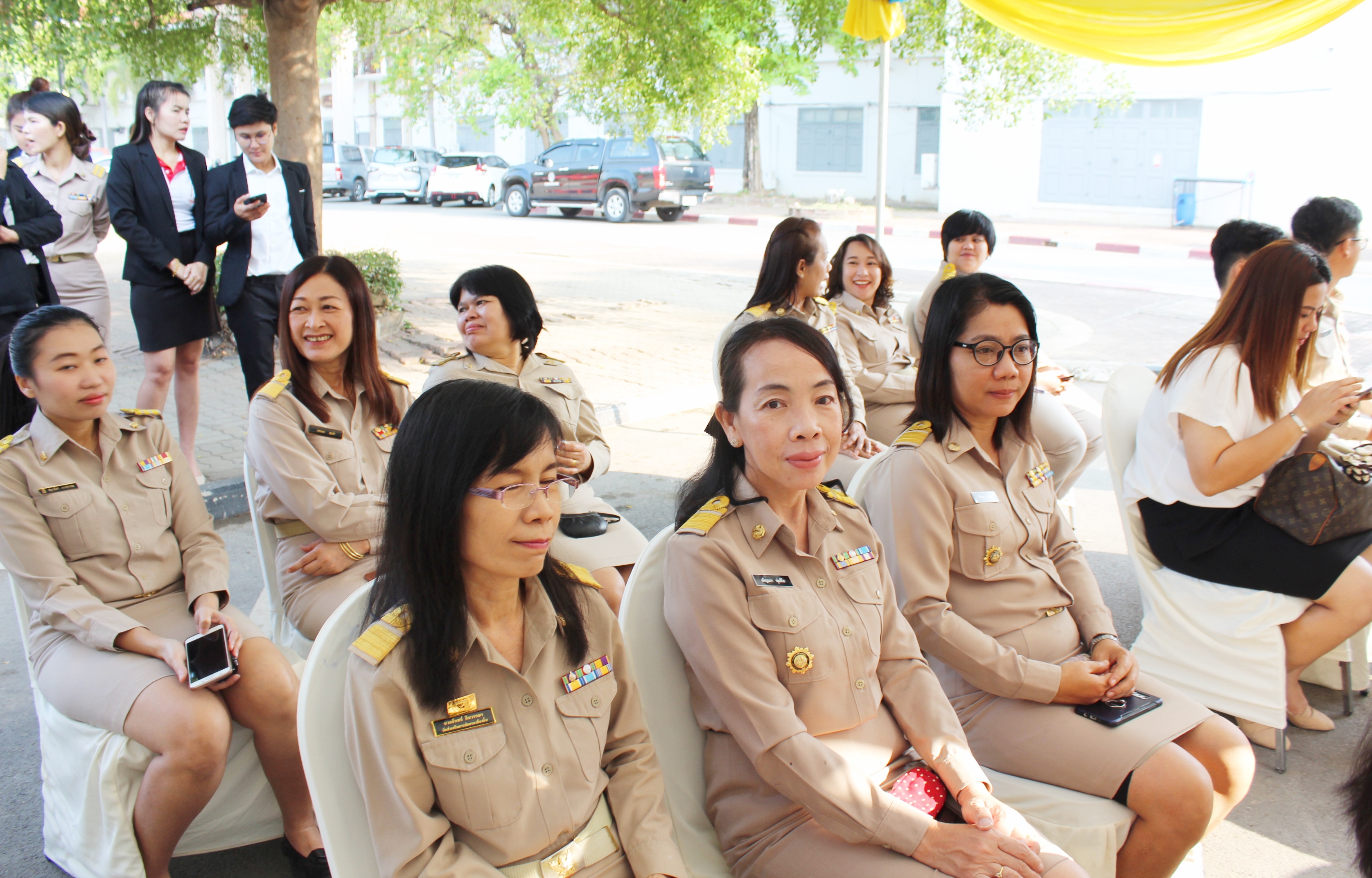 ร่วมงานรัฐพิธีวันพระบาทสมเด็จพระพุทธยอดฟ้าจุฬาโลกมหาราช และวันที่ระลึกมหาจักรีบรมราชวงศ์