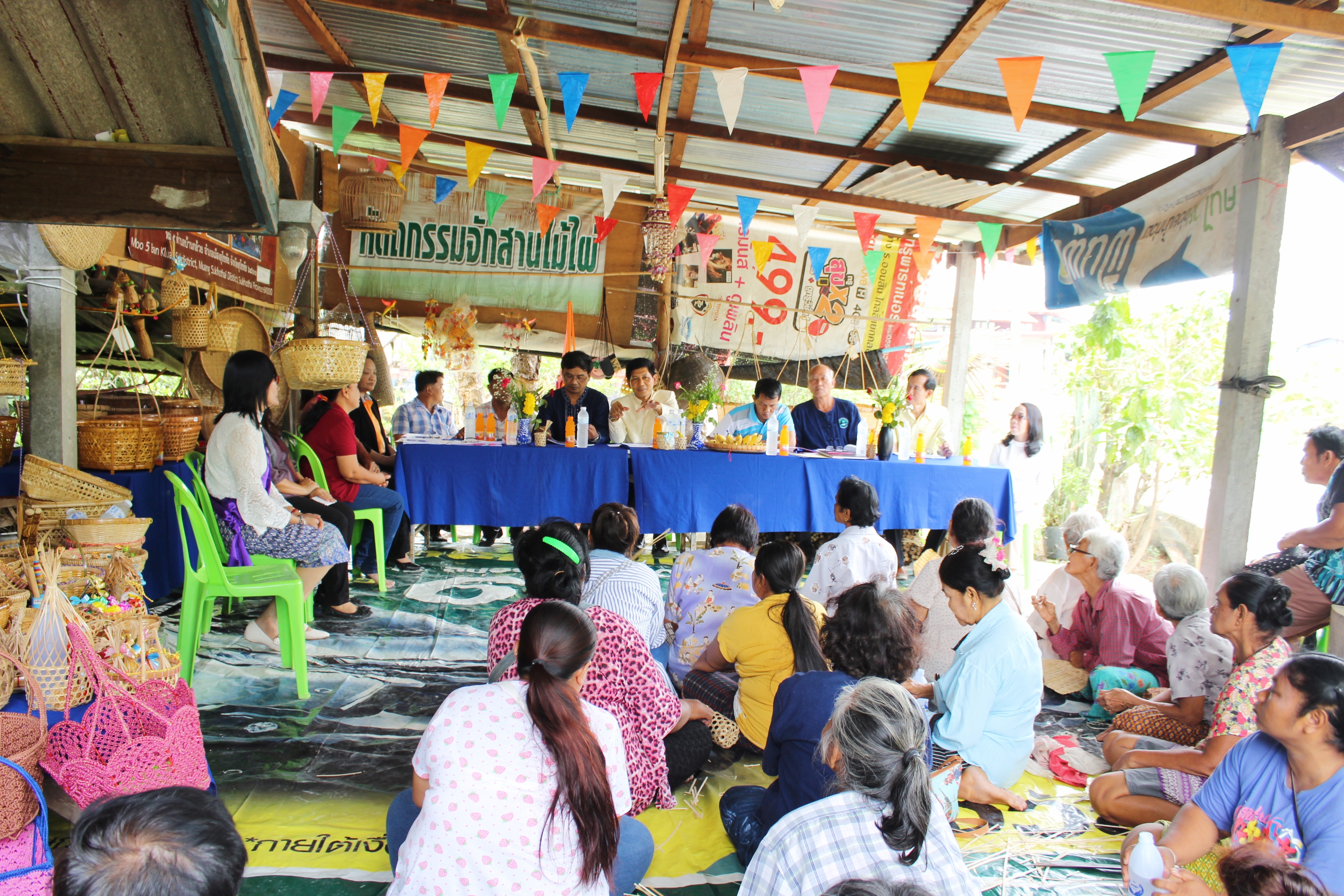 วันที่ 24 พฤษภาคม 2561 เวลา 09.30 น. นายสุวิน พึ่งเงิน พัฒนาการจังหวัดสุโขทัย ลงพื้นที่ตรวจเยี่ยมและคัดเลือกร่วมกับคณะกรรมการติดตามสนับสนุนและคัดเลือกครัวเรือนสัมมาชีพชุมชนตัวอย่างระดับจังหวัด ประจำปี 2561