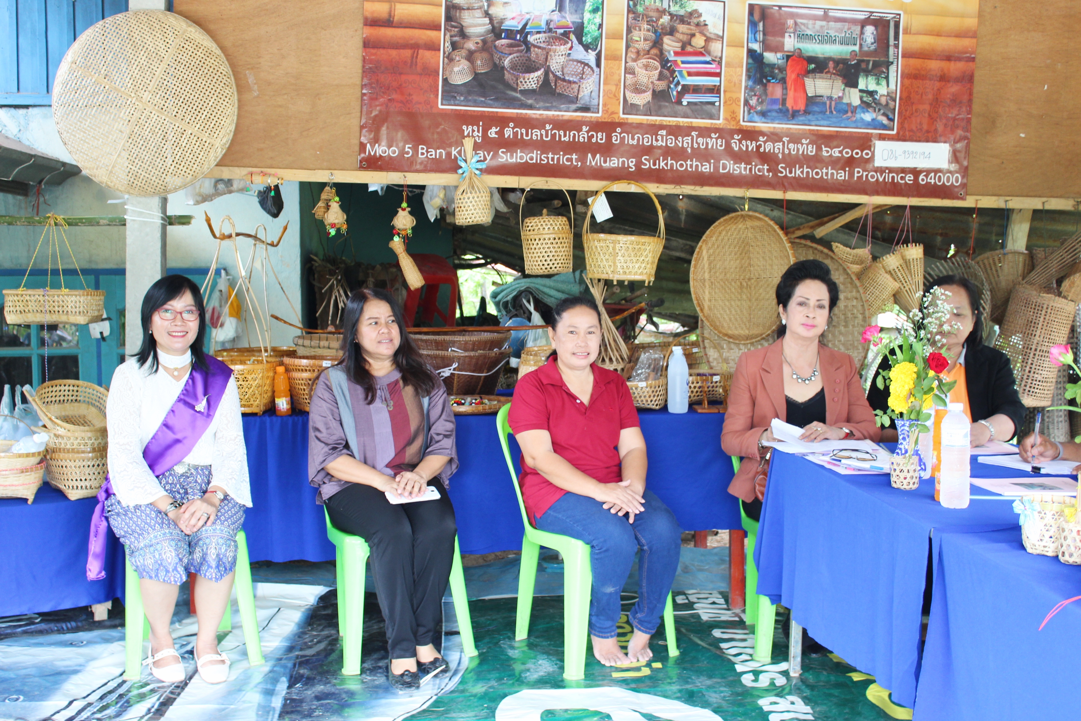 วันที่ 24 พฤษภาคม 2561 เวลา 09.30 น. นายสุวิน พึ่งเงิน พัฒนาการจังหวัดสุโขทัย ลงพื้นที่ตรวจเยี่ยมและคัดเลือกร่วมกับคณะกรรมการติดตามสนับสนุนและคัดเลือกครัวเรือนสัมมาชีพชุมชนตัวอย่างระดับจังหวัด ประจำปี 2561