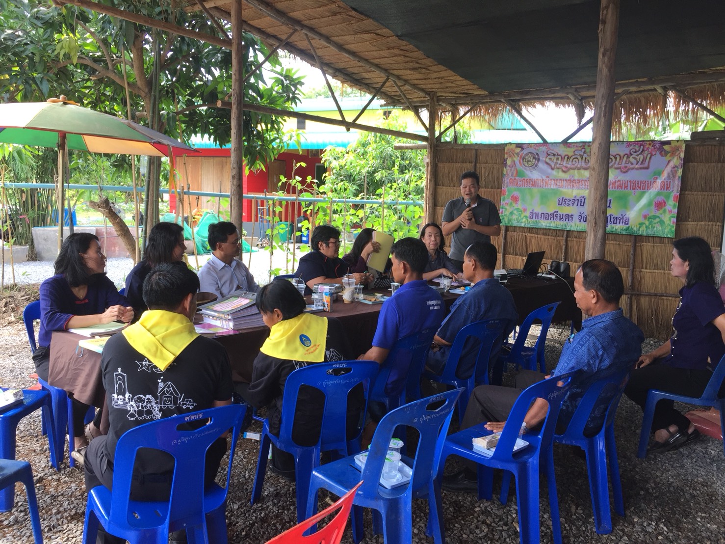 วันที่ 5 มิถุนายน 2561 เวลา 09.00 น. นายสุวิน พึ่งเงิน พัฒนาการจังหวัดสุโขทัย มอบหมายให้นางสาวกฤษณา กันทะสา หัวหน้ากลุ่มงานยุทธศาสตร์ฯ และคณะกรรมการฯ ลงพื้นที่พิจารณาคัดสรรกิจกรรมพัฒนาชุมชนดีเด่น ระดับจังหวัด ประจำปี 2561