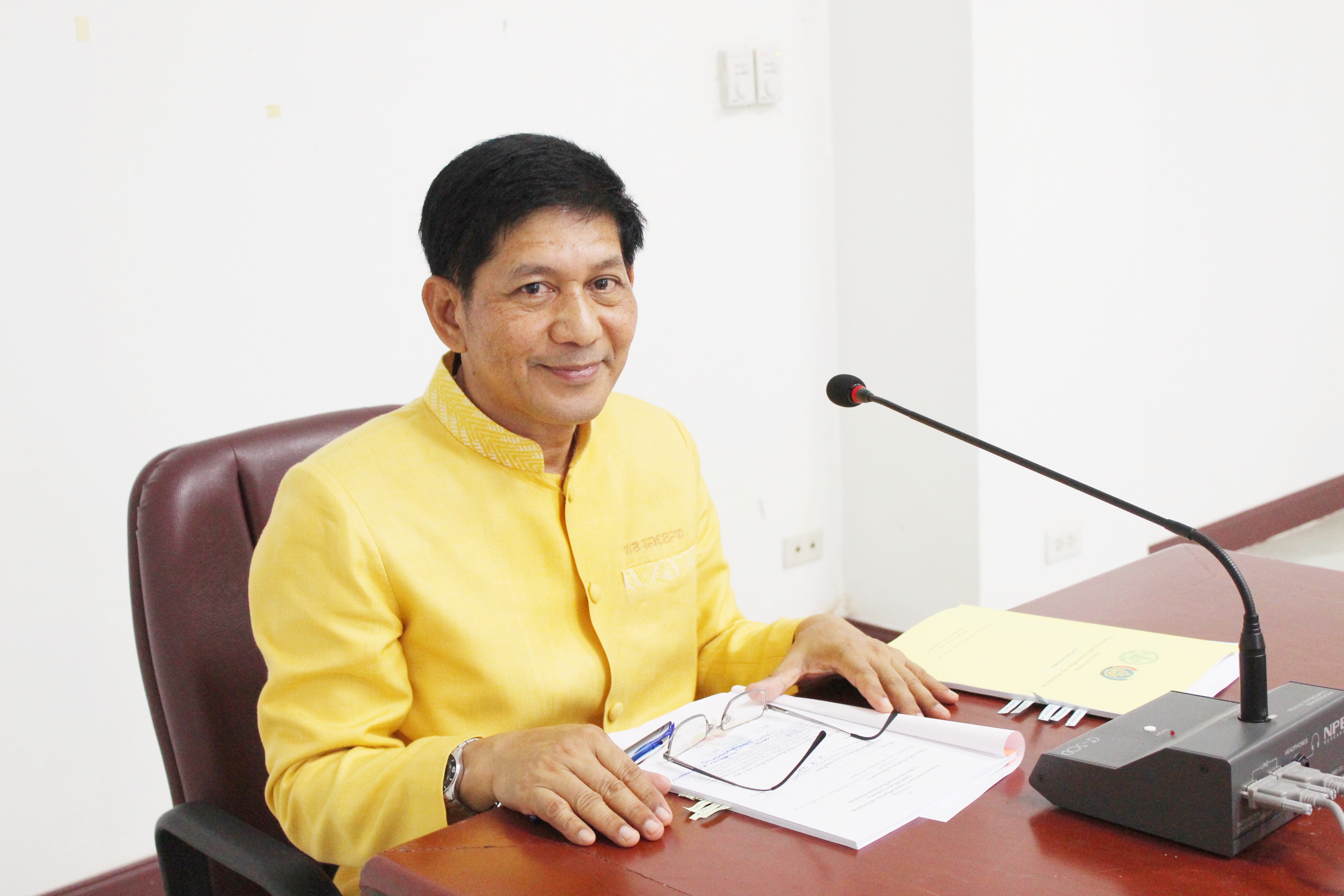 วันที่ 19 กรกฎาคม 2561 เวลา 15.00 น. นายสุวิน พึ่งเงิน พัฒนาการจังหวัดสุโขทัย เป็นประธานการประชุมนำเสนอผลการจัดเก็บและรับรองคุณภาพข้อมูล จปฐ. ระดับจังหวัด ประจำปีงบประมาณ พ.ศ. 2561 เพื่อรับรองคุณภาพข้อมูล ของตัวชี้วัด จปฐ. ทั้ง 31 ตัวชี้วัด ของจังหวัดสุโขทัย