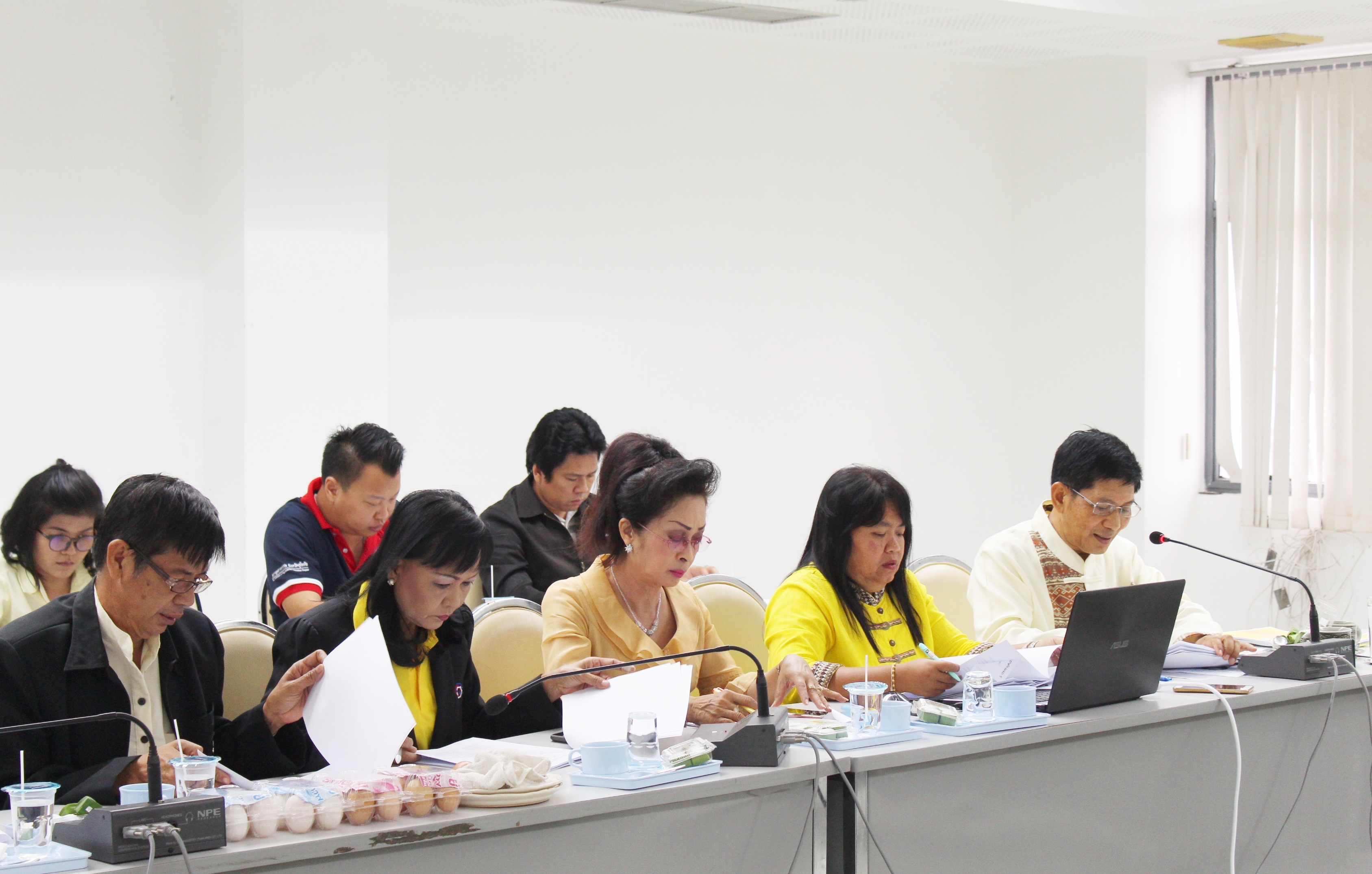 วันที่ 18 กรกฎาคม 2561 เวลา 10.00 น. นายชัชพงศ์ เอมะสุวรรณ รองผู้ว่าราชการจังหวัดสุโขทัย เป็นประธานการประชุมคณะกรรมการประสานและขับเคลื่อนนโยบายสานพลังประชารัฐประจำจังหวัดสุโขทัย (คสป.) ครั้งที่ 4/2561 เพื่อติดตามการดำเนินงานในรอบเดือนที่ผ่านมา และการขับเคลื่อนโครงการชุมชนท่องเที่ยว OTOP นวัตวิถี จังหวัดสุโขทัย รวมถึงเตรียมการพัฒนาคุณภาพมาตรฐานผลิตภัณฑ์ OTOP กลุ่มปรับตัวสู่การพัฒนา กลุ่ม D เป็นต้น