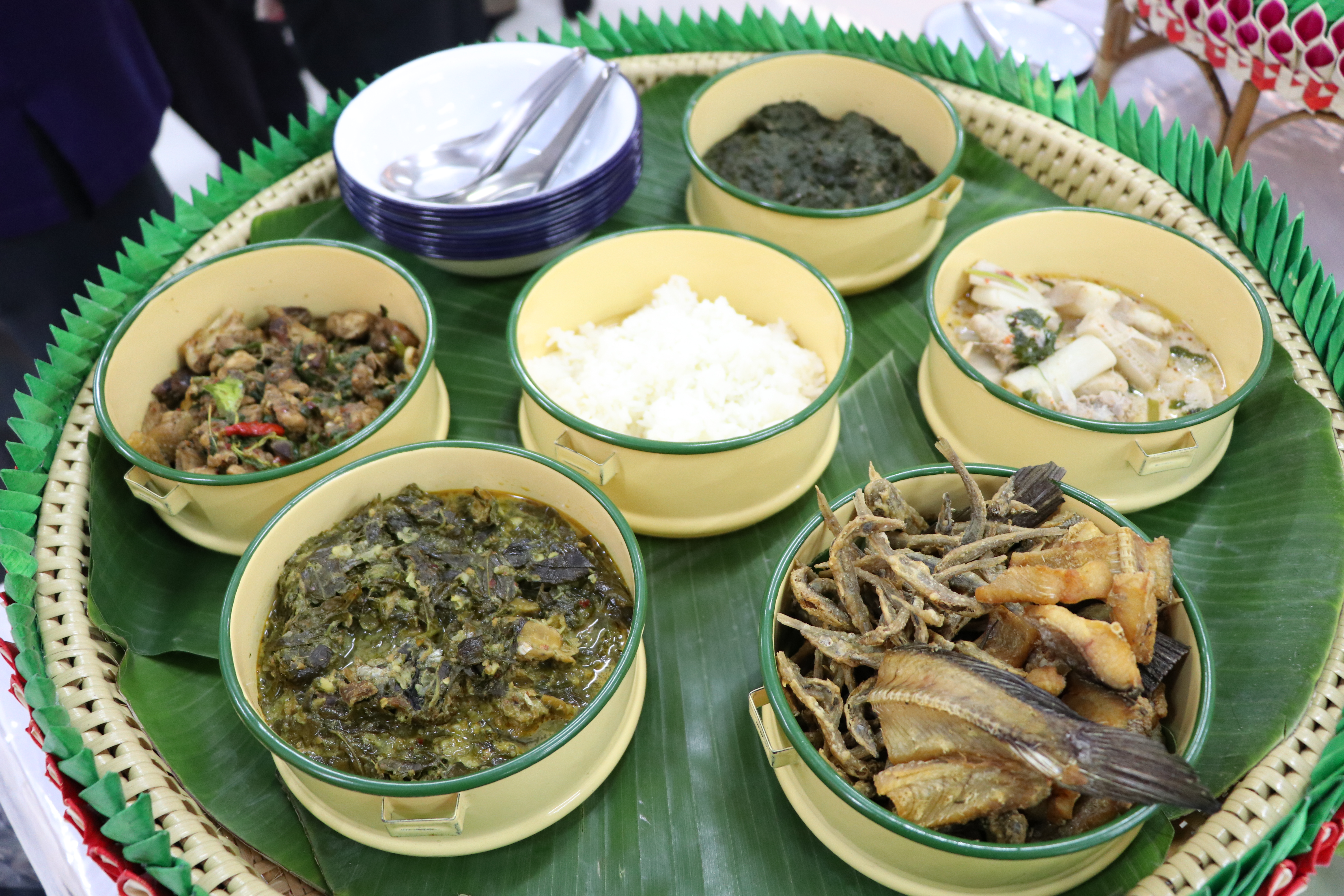 วันที่ 14 กันยายน 2561 ดร.ไพศาล สุขปัญญา ผู้ตรวจราชการกรมการพัฒนาชุมชน กลุ่มเขตภาคเหนือตอนล่าง 1 ประธานคณะกรรมการประกวดชุมชนท่องเที่ยว OTOP นวัตวิถีต้นแบบ