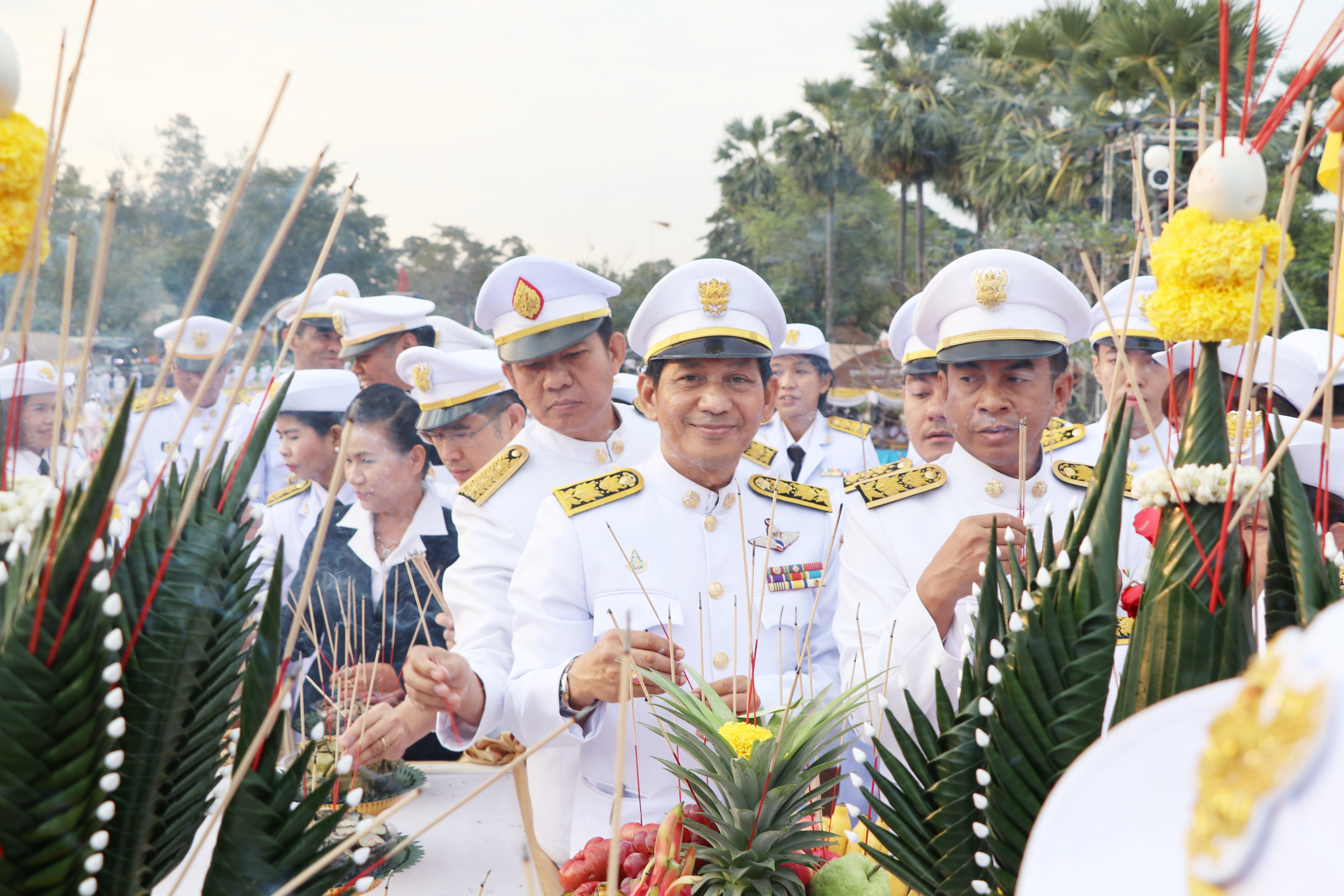 พัฒนาการจังหวัดสุโขทัย นำข้าราชการสำนักงานพัฒนาชุมชน เข้าร่วมพิธี ”วันพ่อขุนรามคำแหงมหาราช” ประจำปี 2562